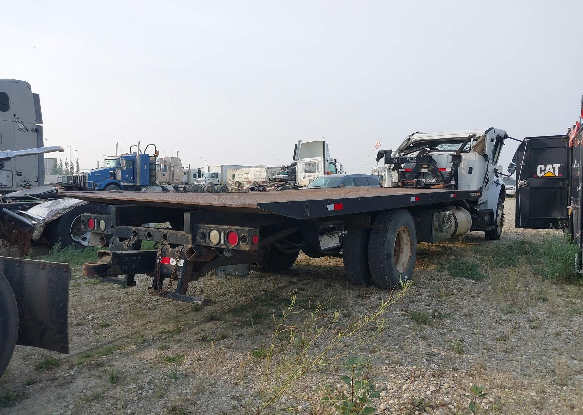2008 FREIGHTLINER M2 106 MEDIUM DUTY