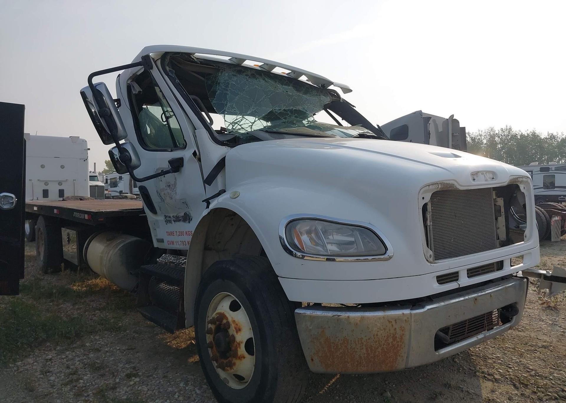 2008 FREIGHTLINER M2 106 MEDIUM DUTY