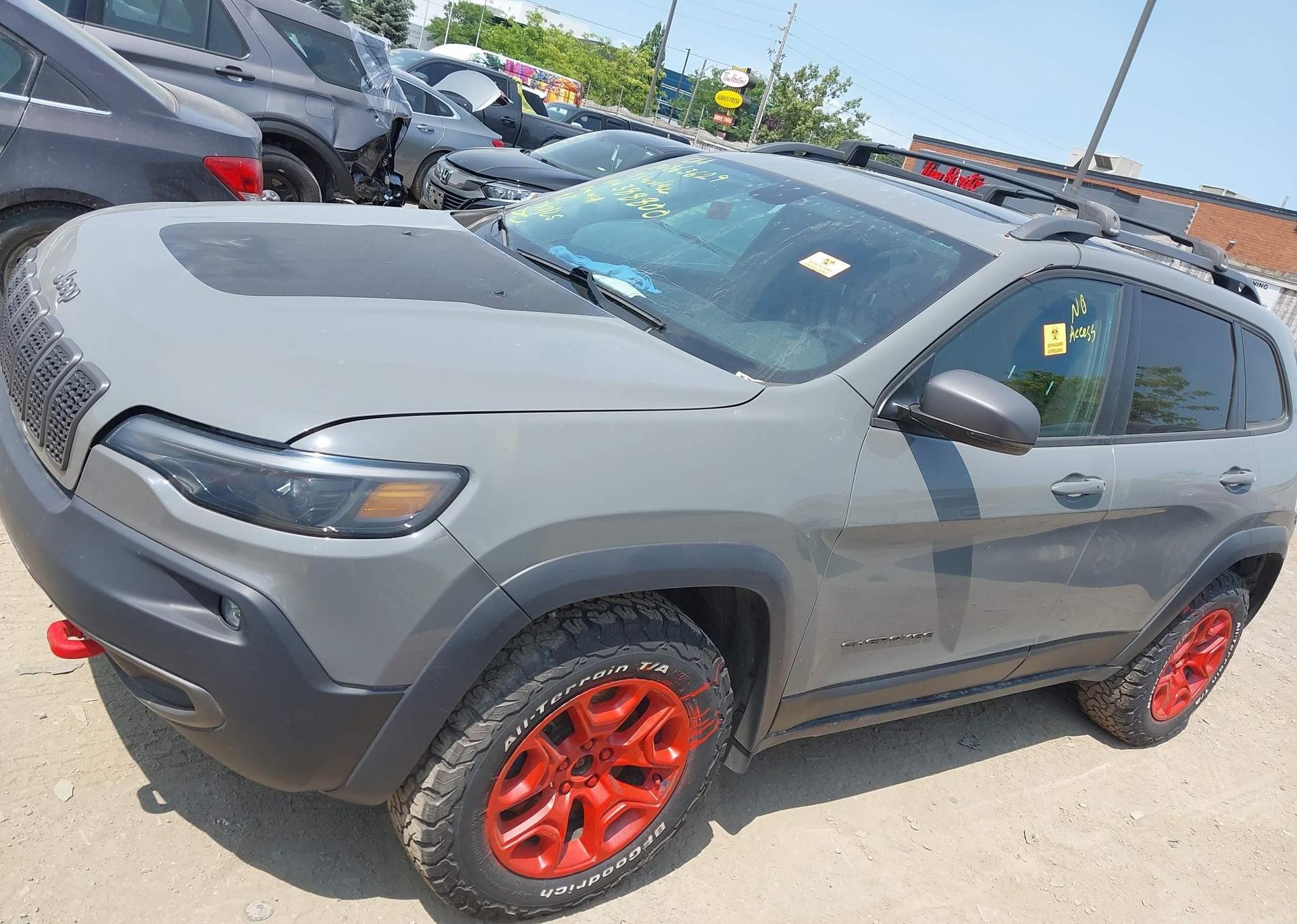 2019 JEEP CHEROKEE TRAILHAWK