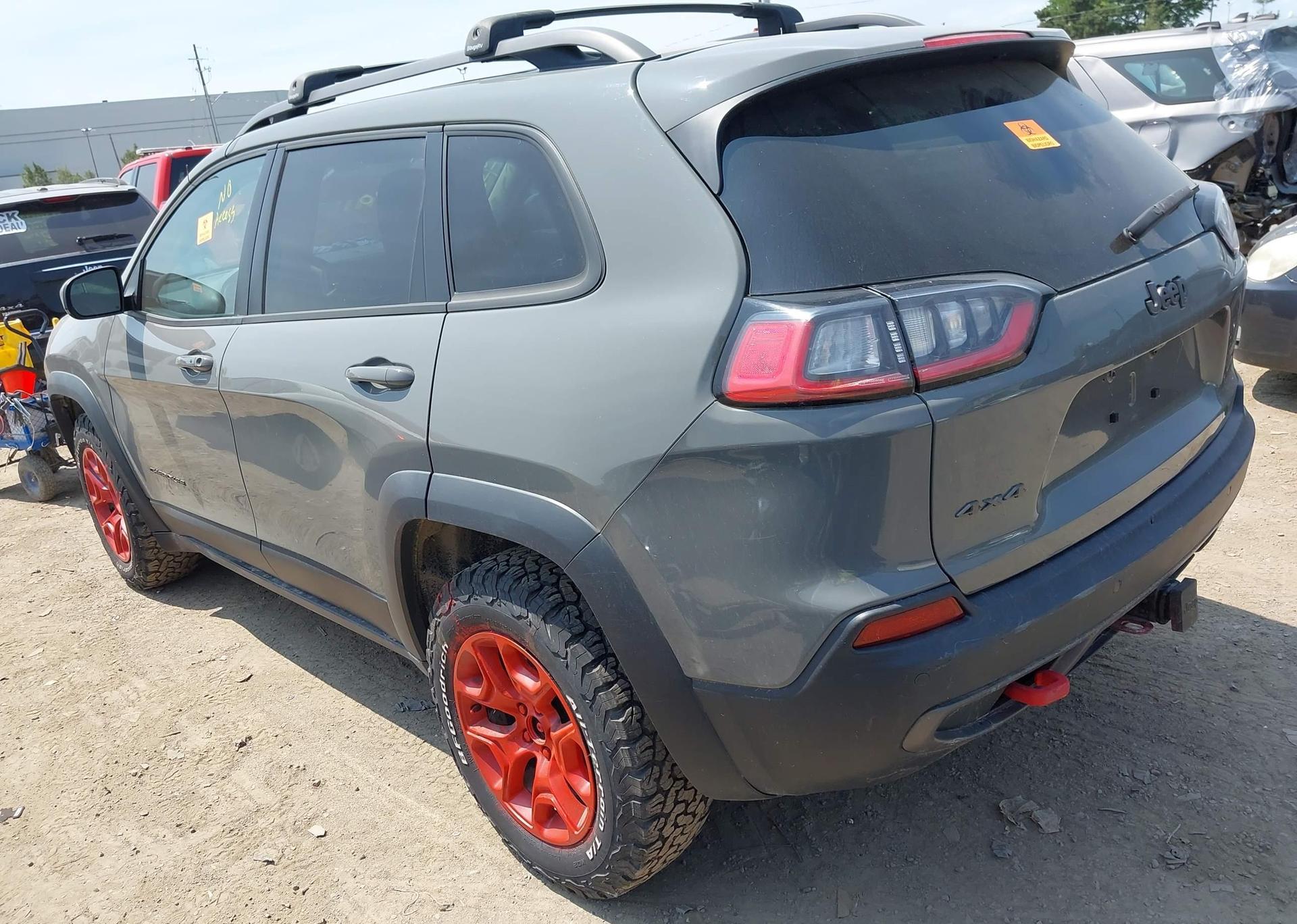 2019 JEEP CHEROKEE TRAILHAWK