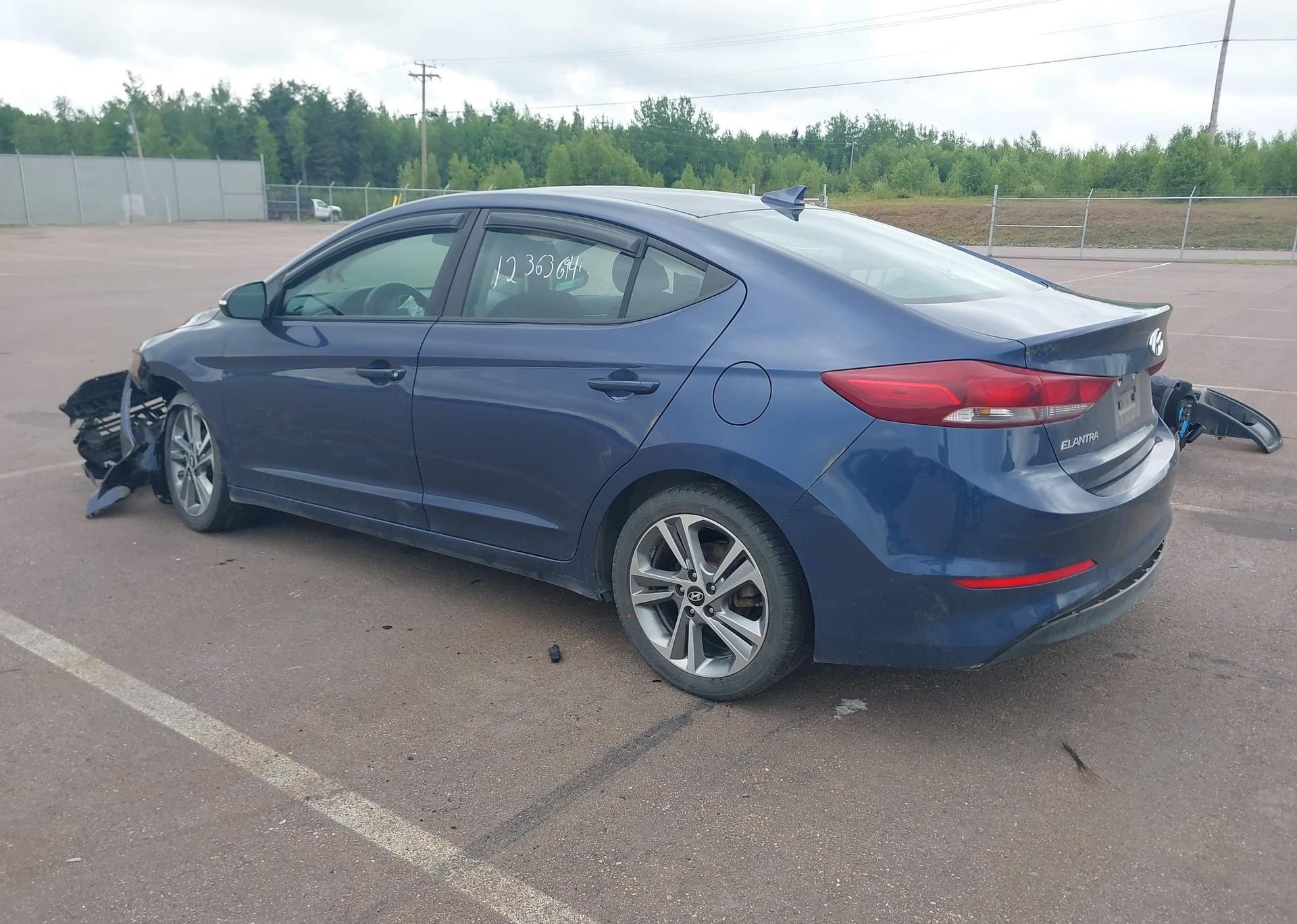 2017 HYUNDAI ELANTRA SE