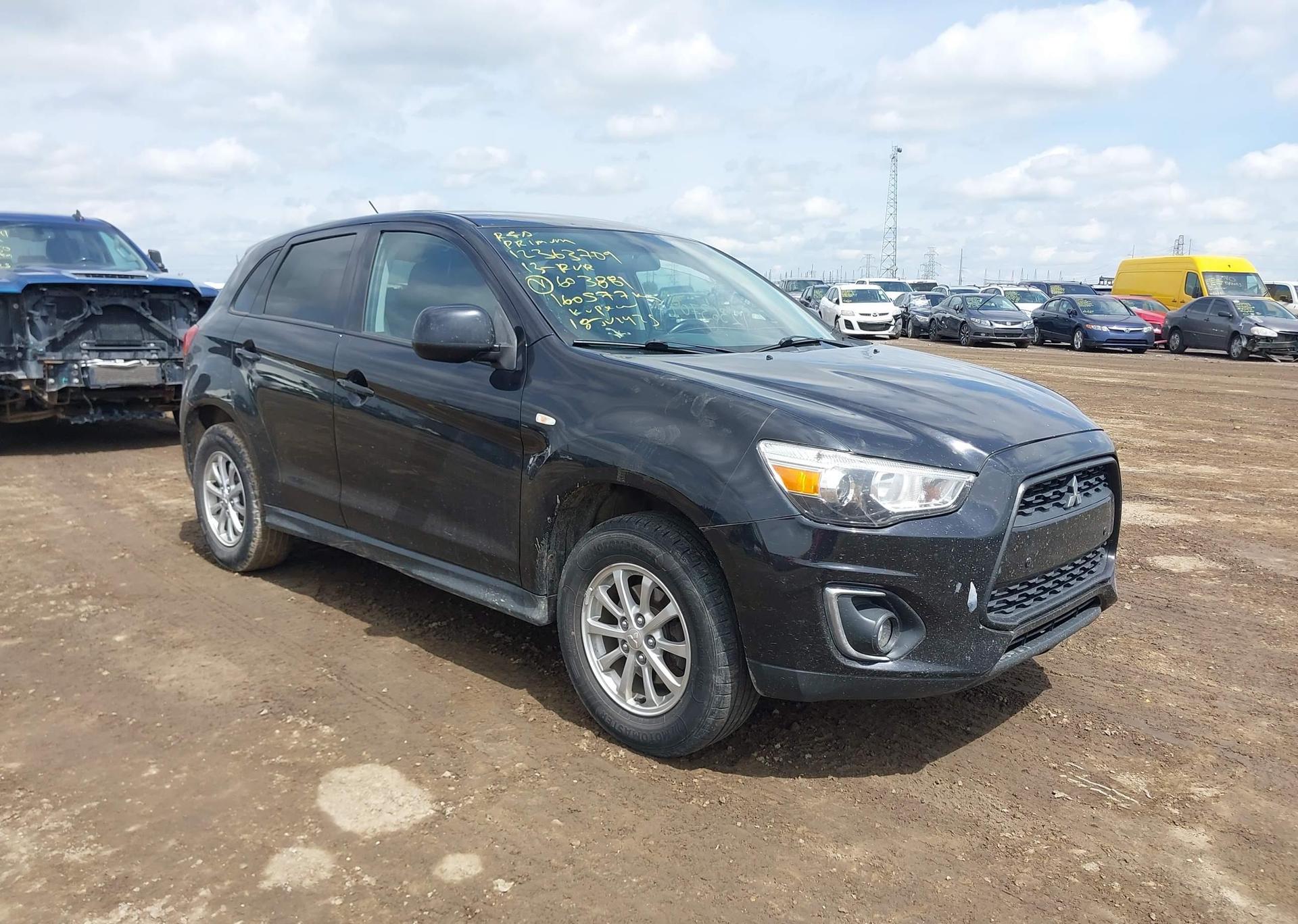 2013 MITSUBISHI RVR SE