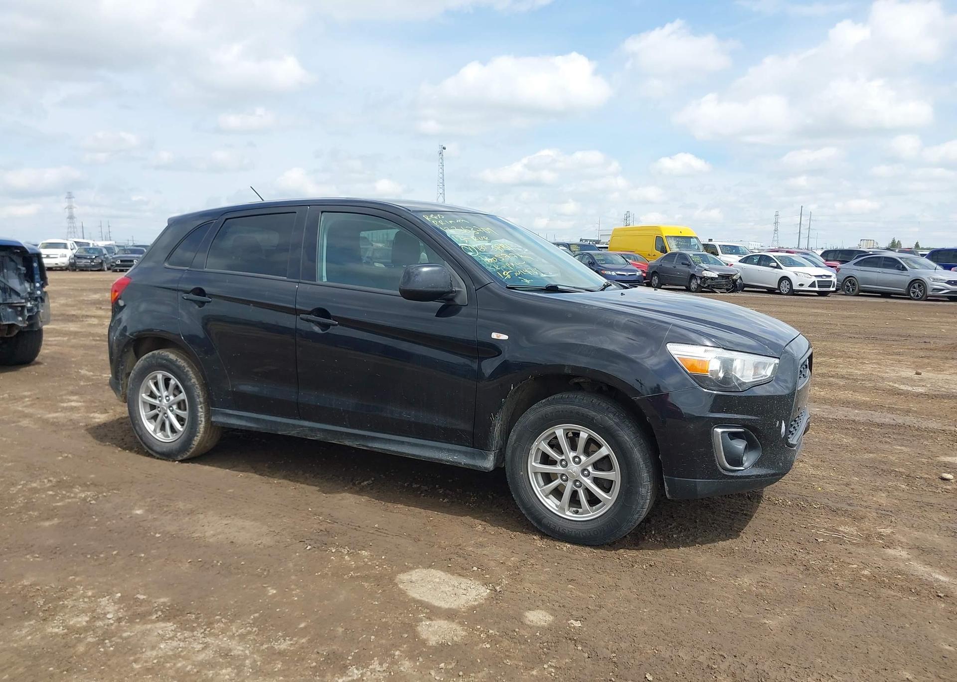2013 MITSUBISHI RVR SE
