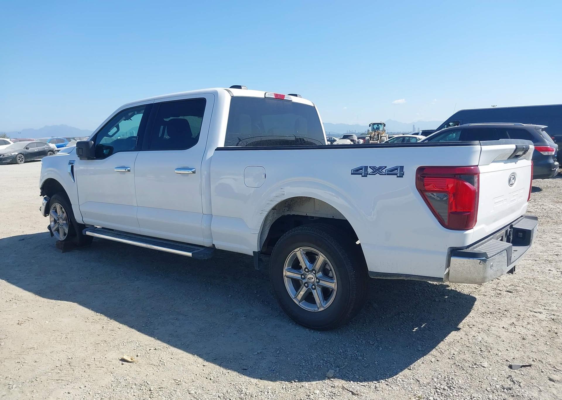2024 FORD F150 XLT