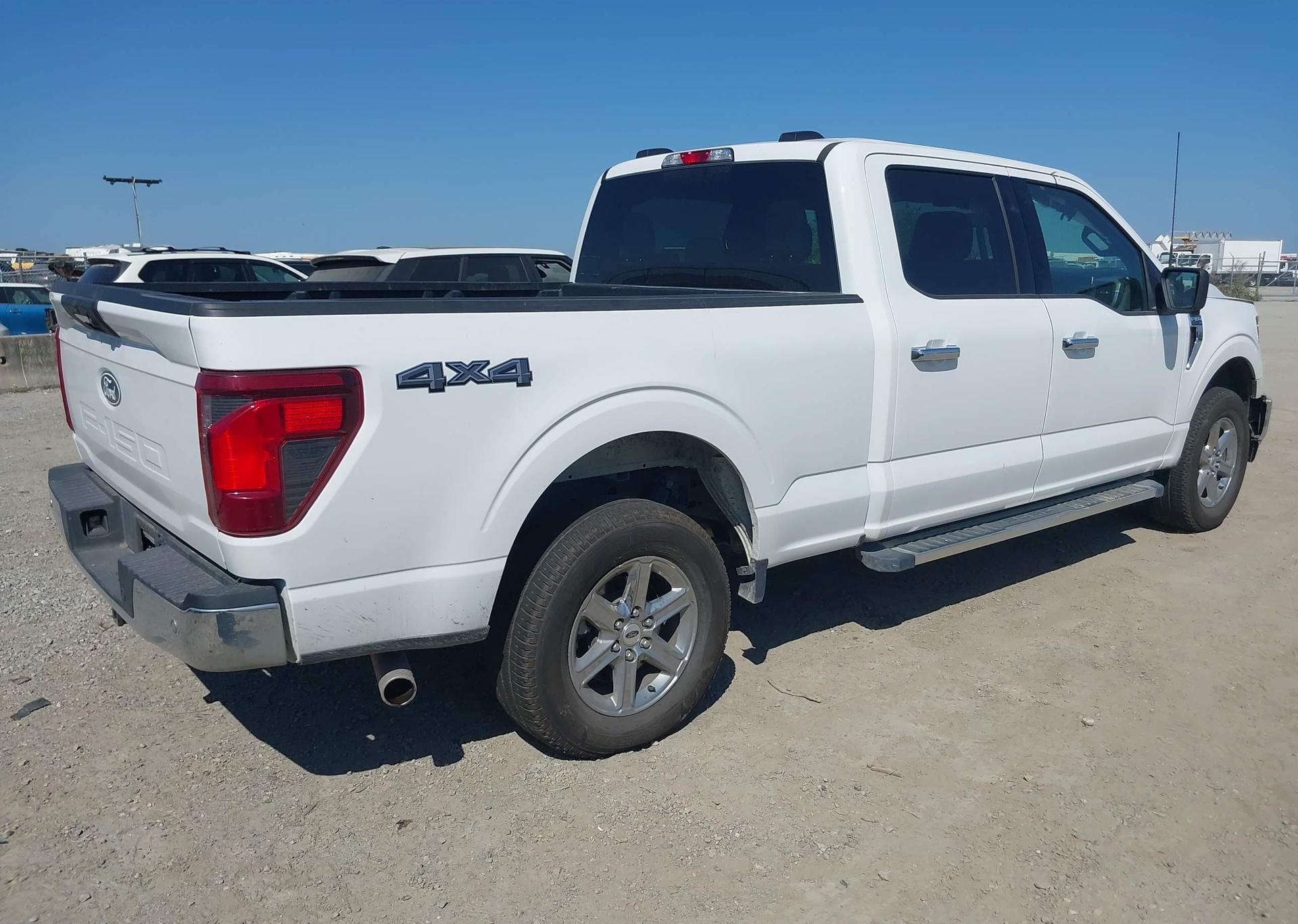 2024 FORD F150 XLT