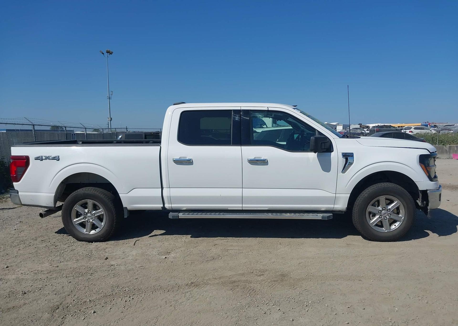 2024 FORD F150 XLT