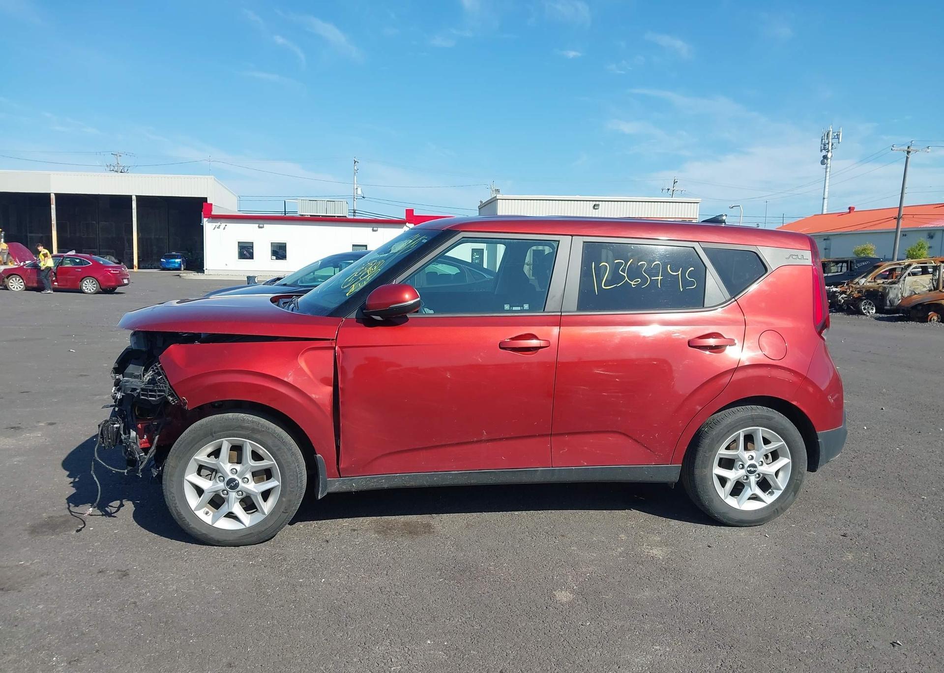 2022 KIA SOUL EX