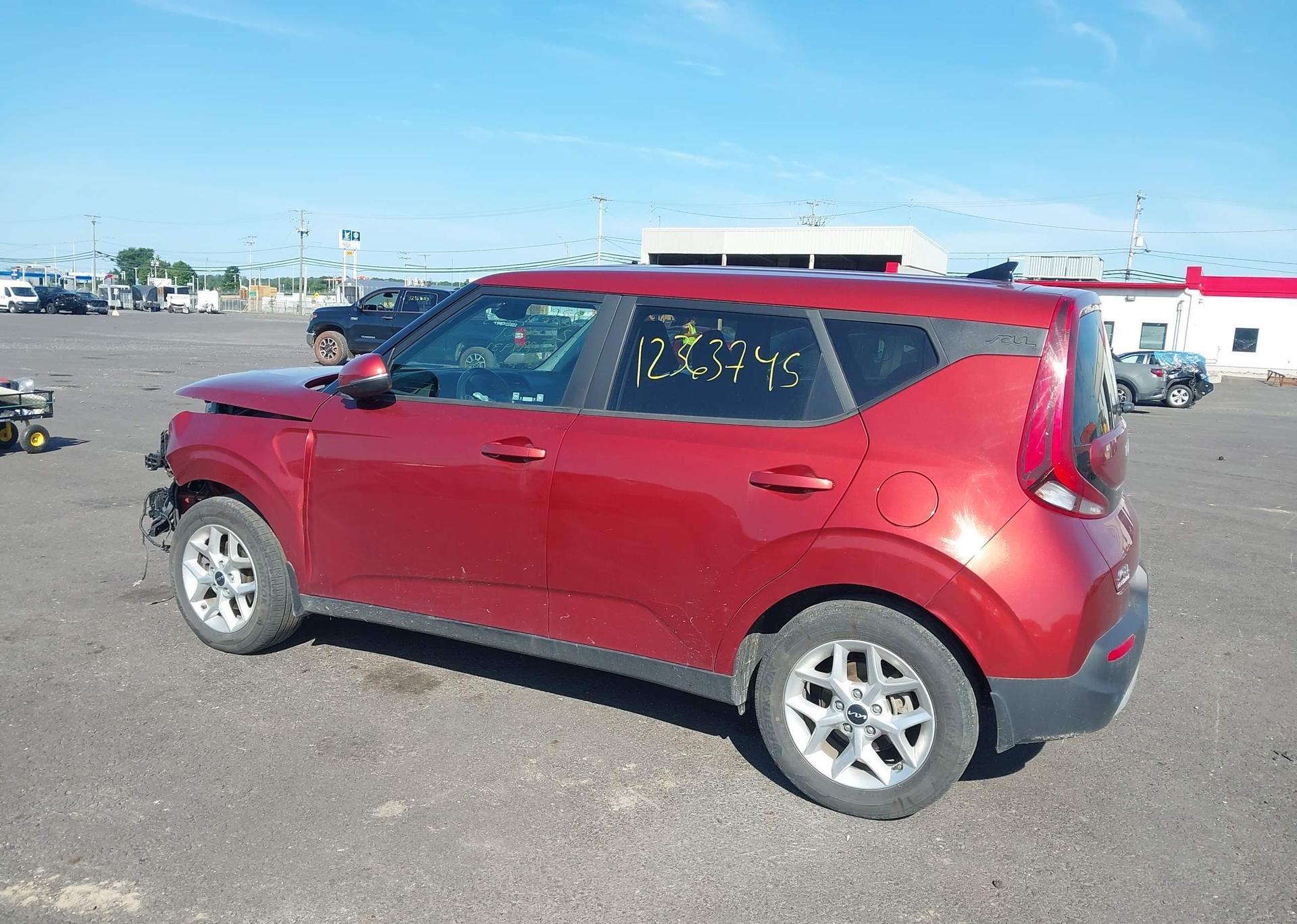 2022 KIA SOUL EX