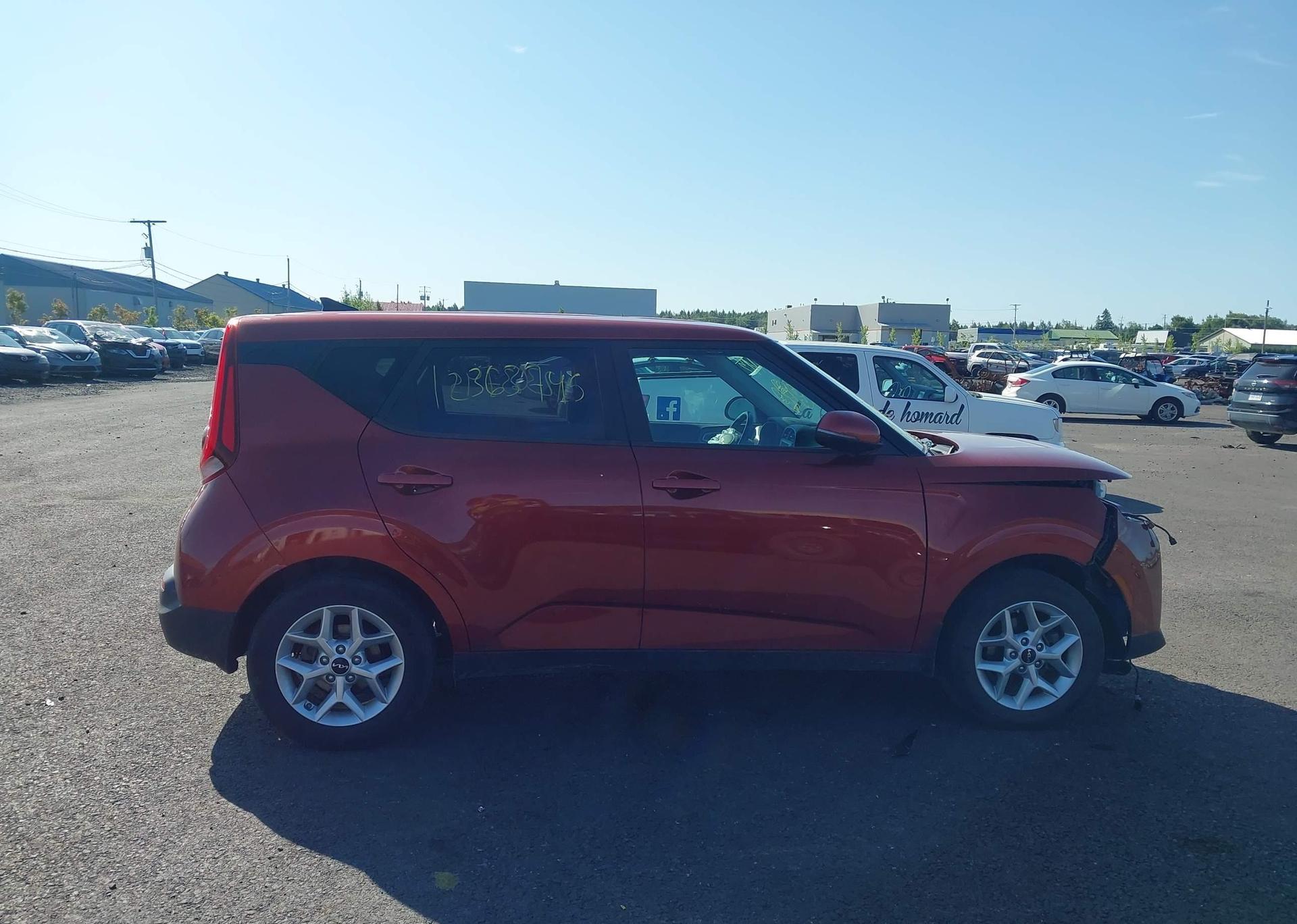 2022 KIA SOUL EX