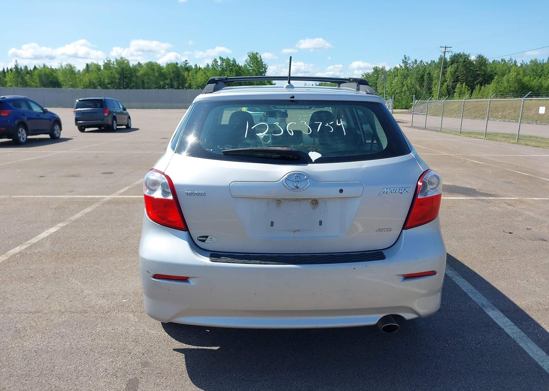 2010 TOYOTA MATRIX