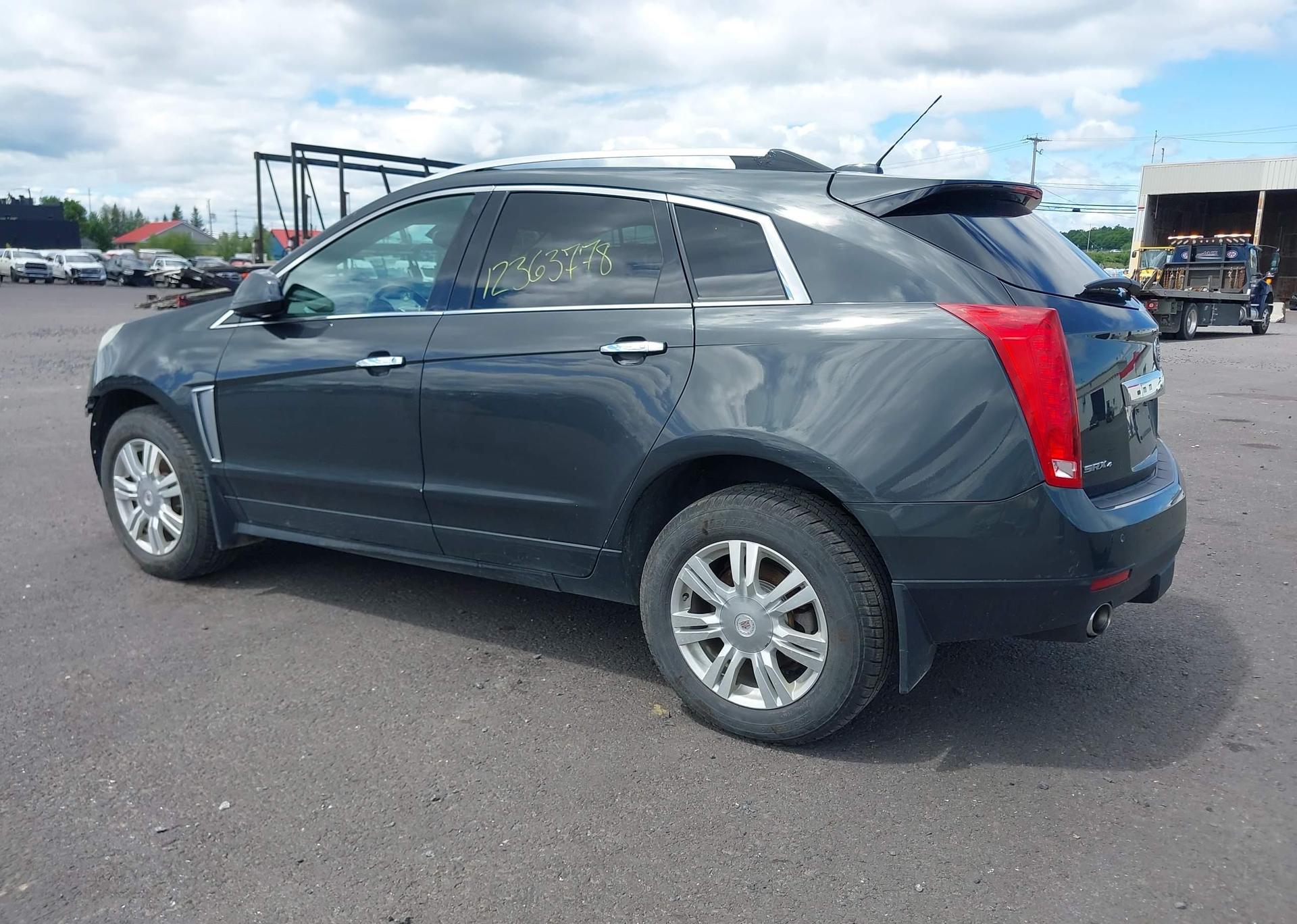 2015 CADILLAC SRX LUXURY