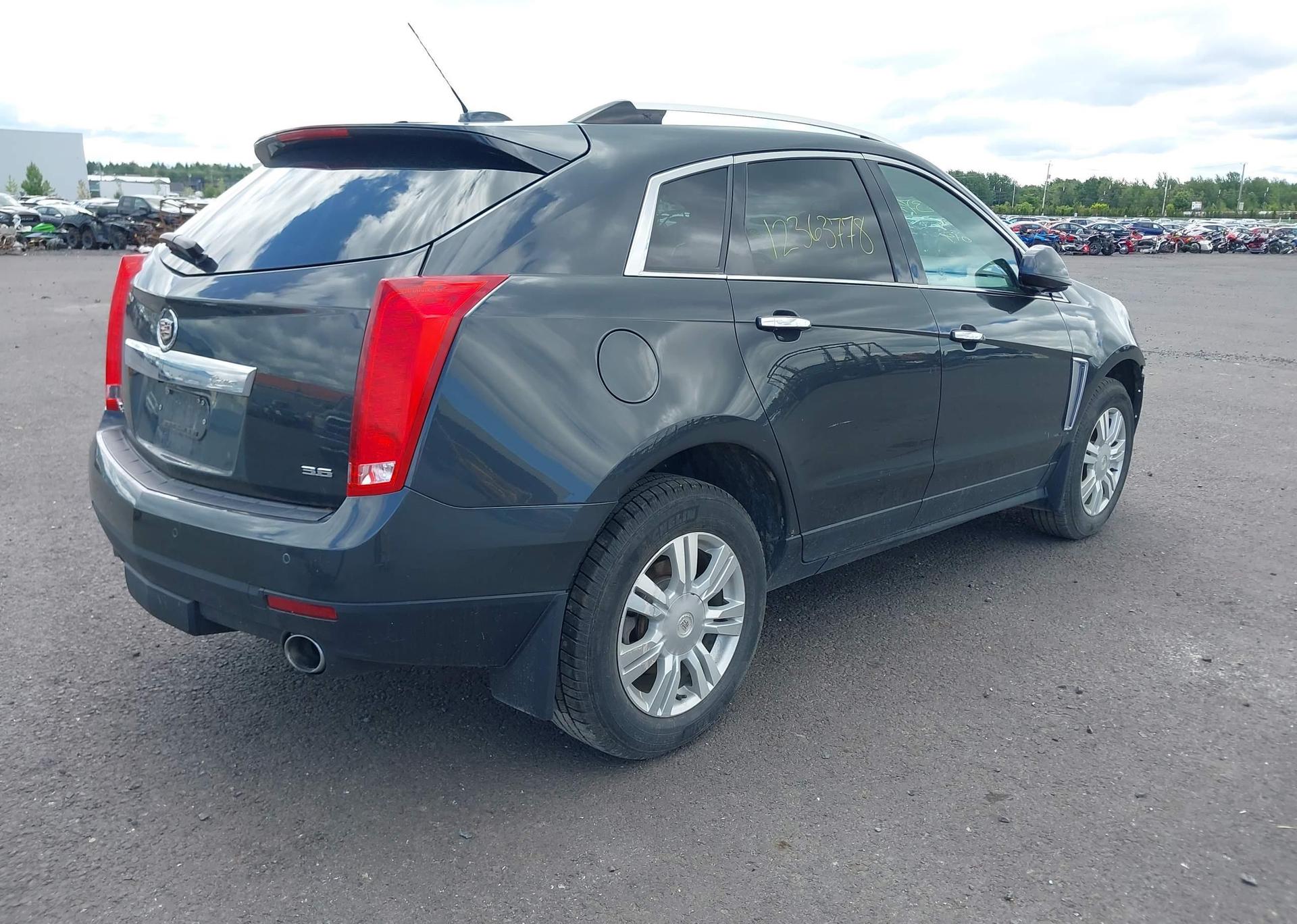 2015 CADILLAC SRX LUXURY