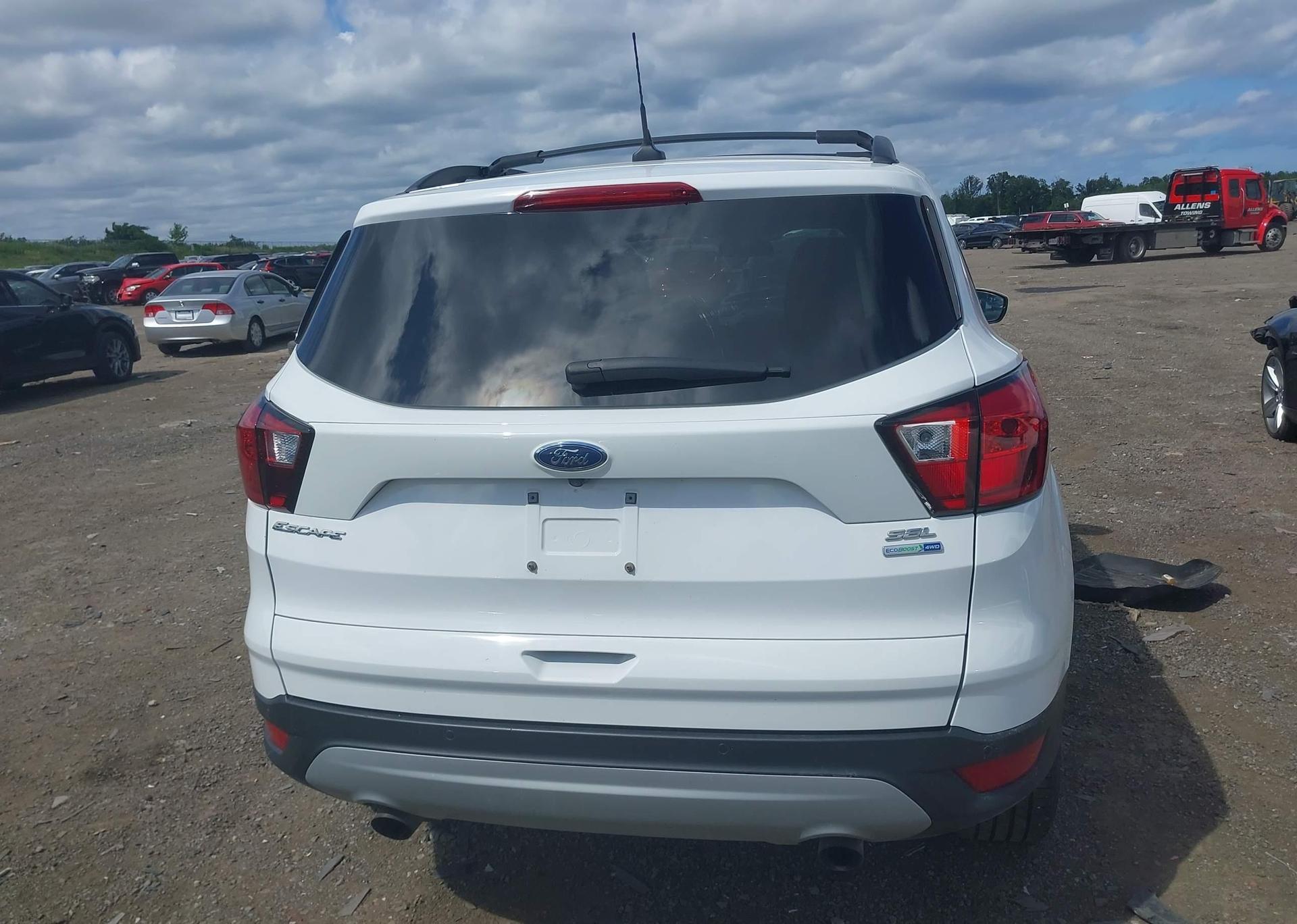 2019 FORD ESCAPE SEL