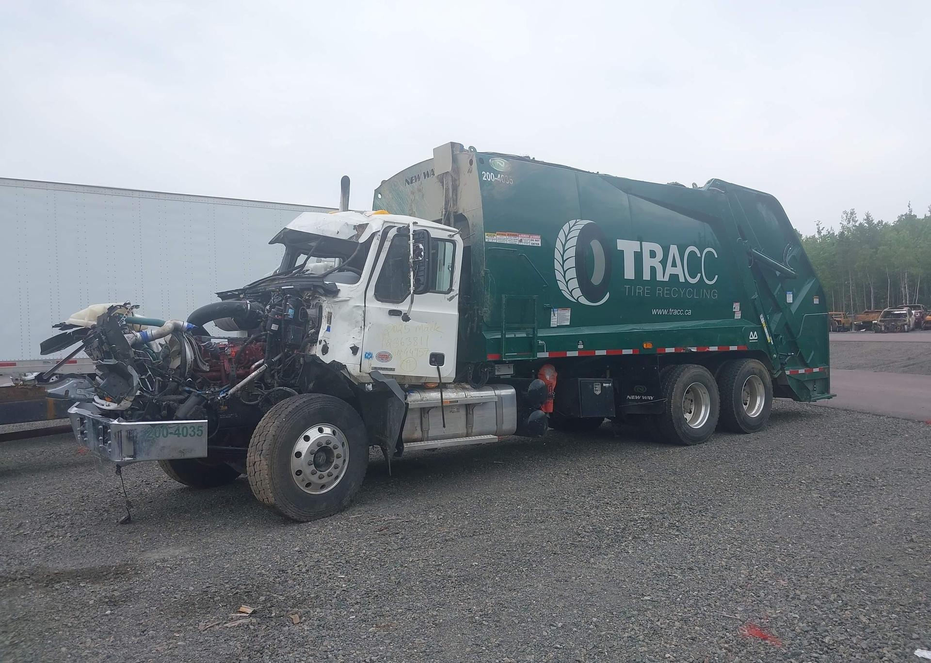 2025 MACK GRANITE