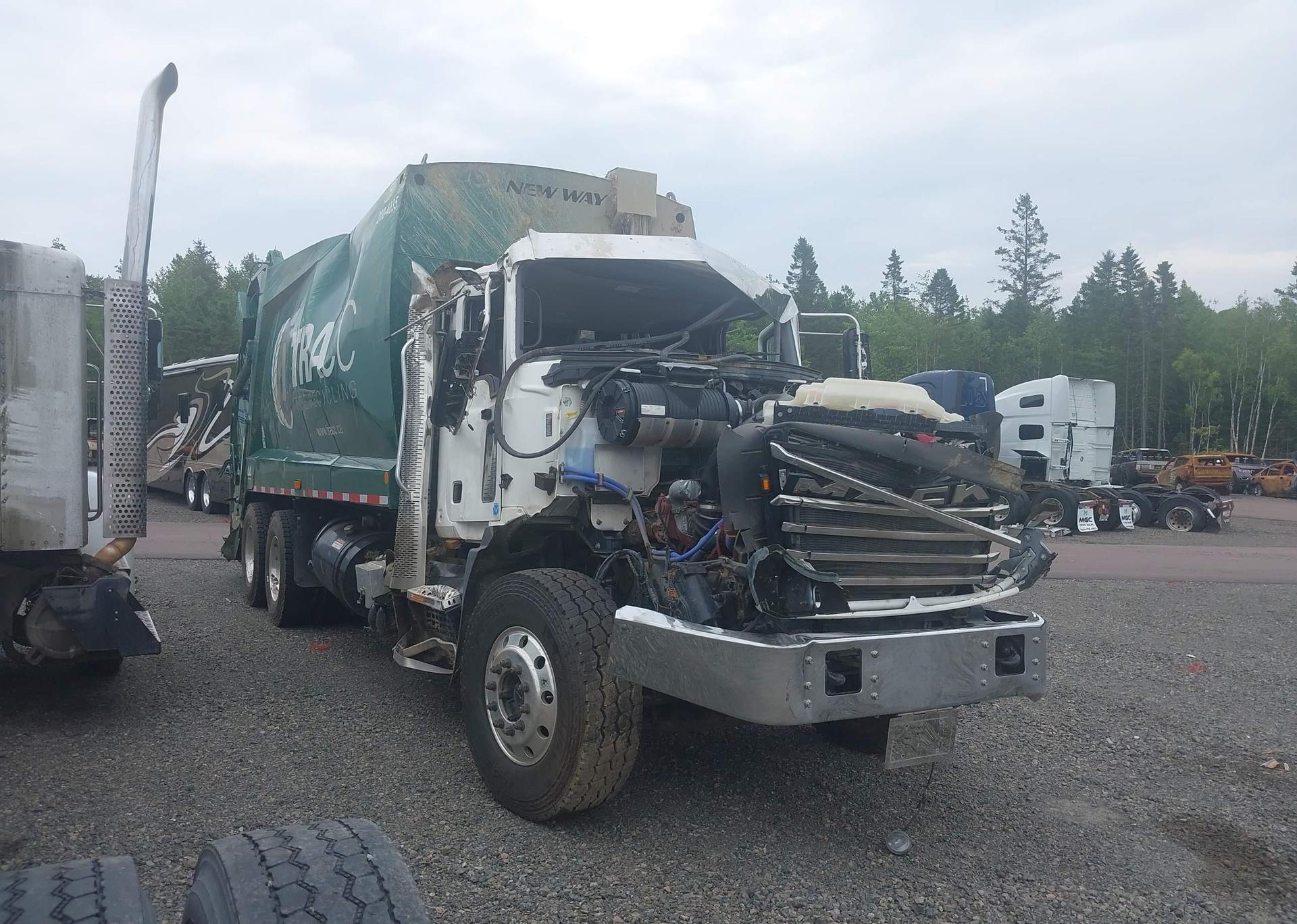 2025 MACK GRANITE