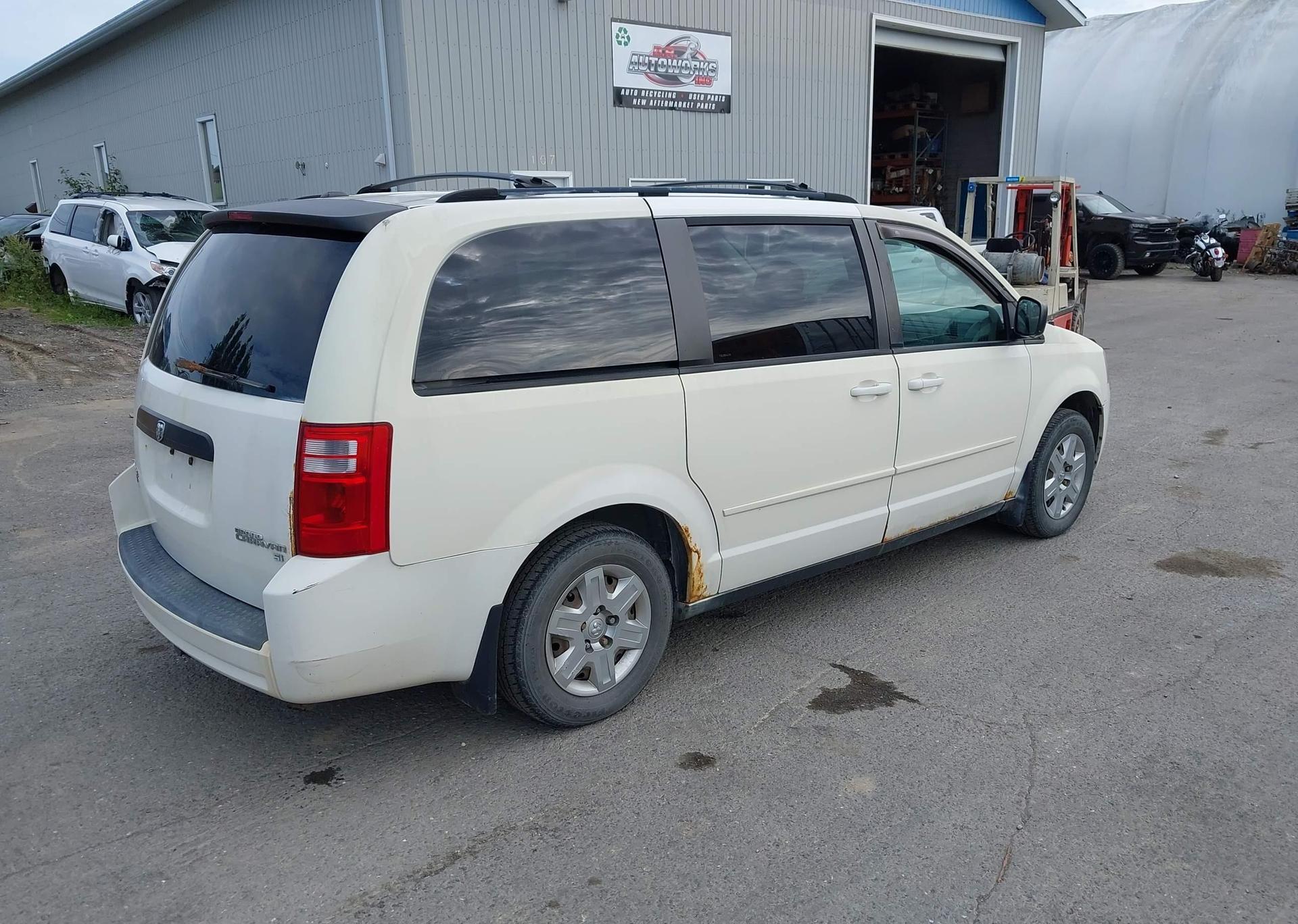 2009 DODGE GRAND CARAVAN SE