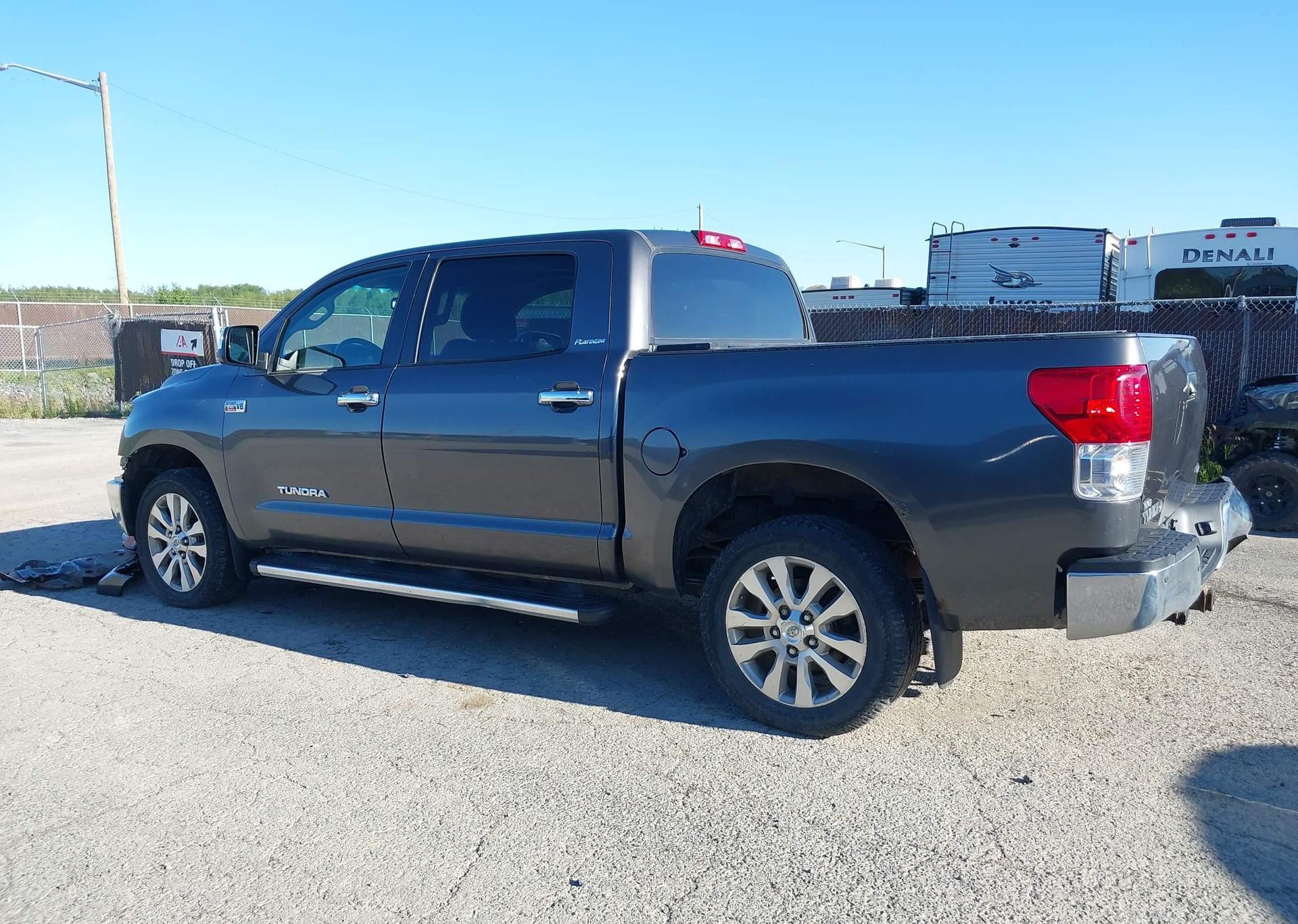 2011 TOYOTA TUNDRA LIMITED 5.7L V8