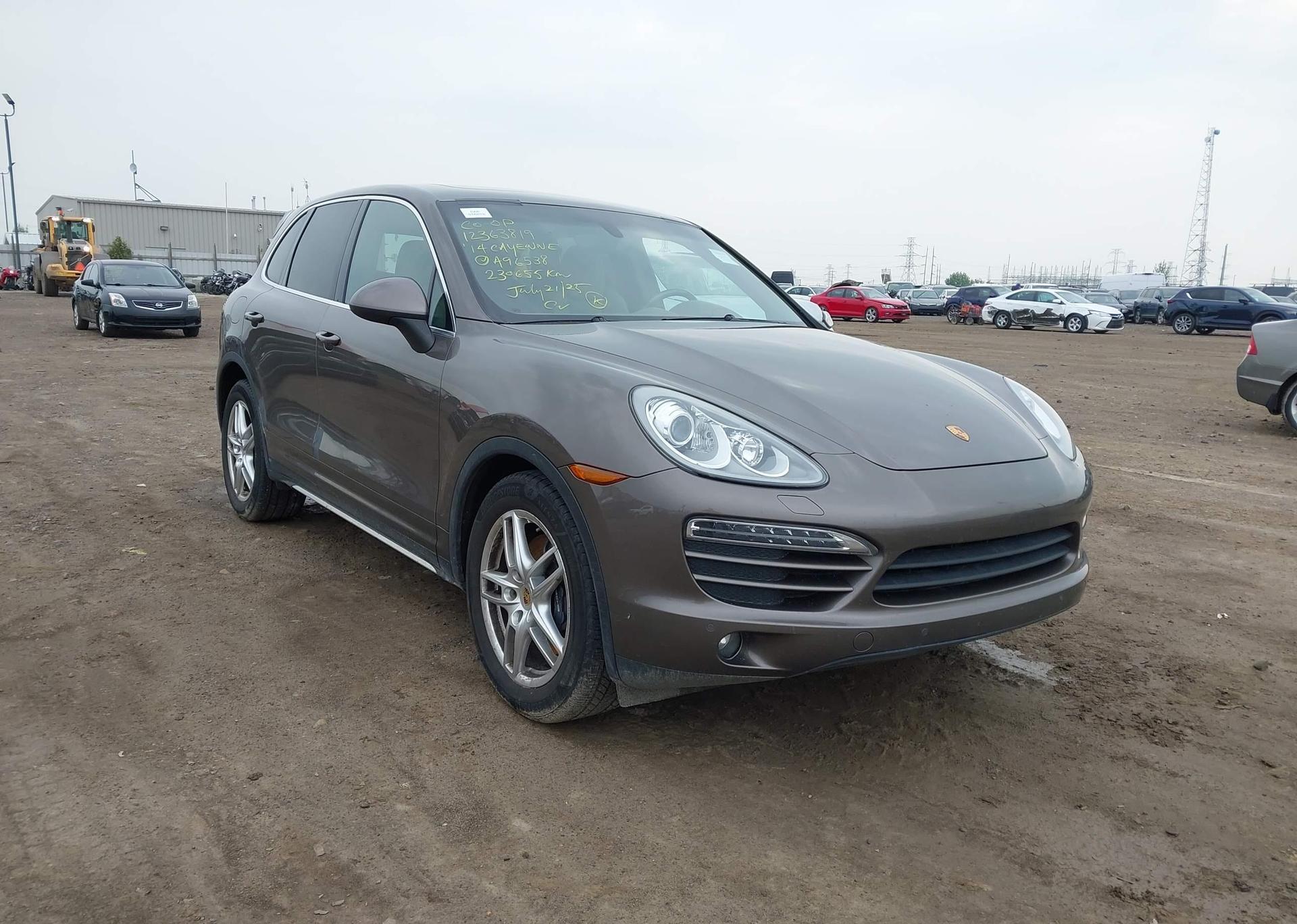2014 PORSCHE CAYENNE PLATINUM EDITION