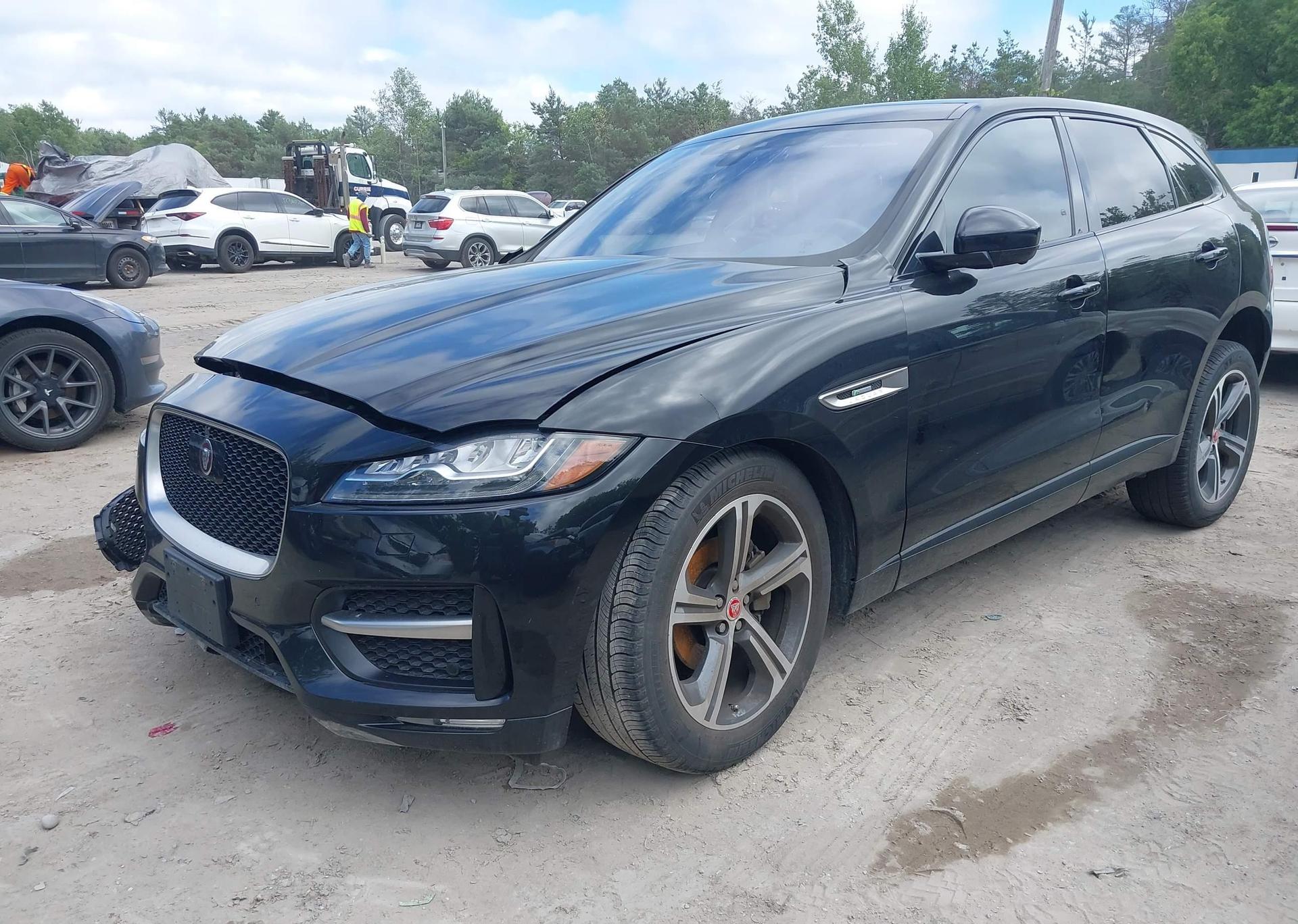 2019 JAGUAR F-PACE 25T R-SPORT