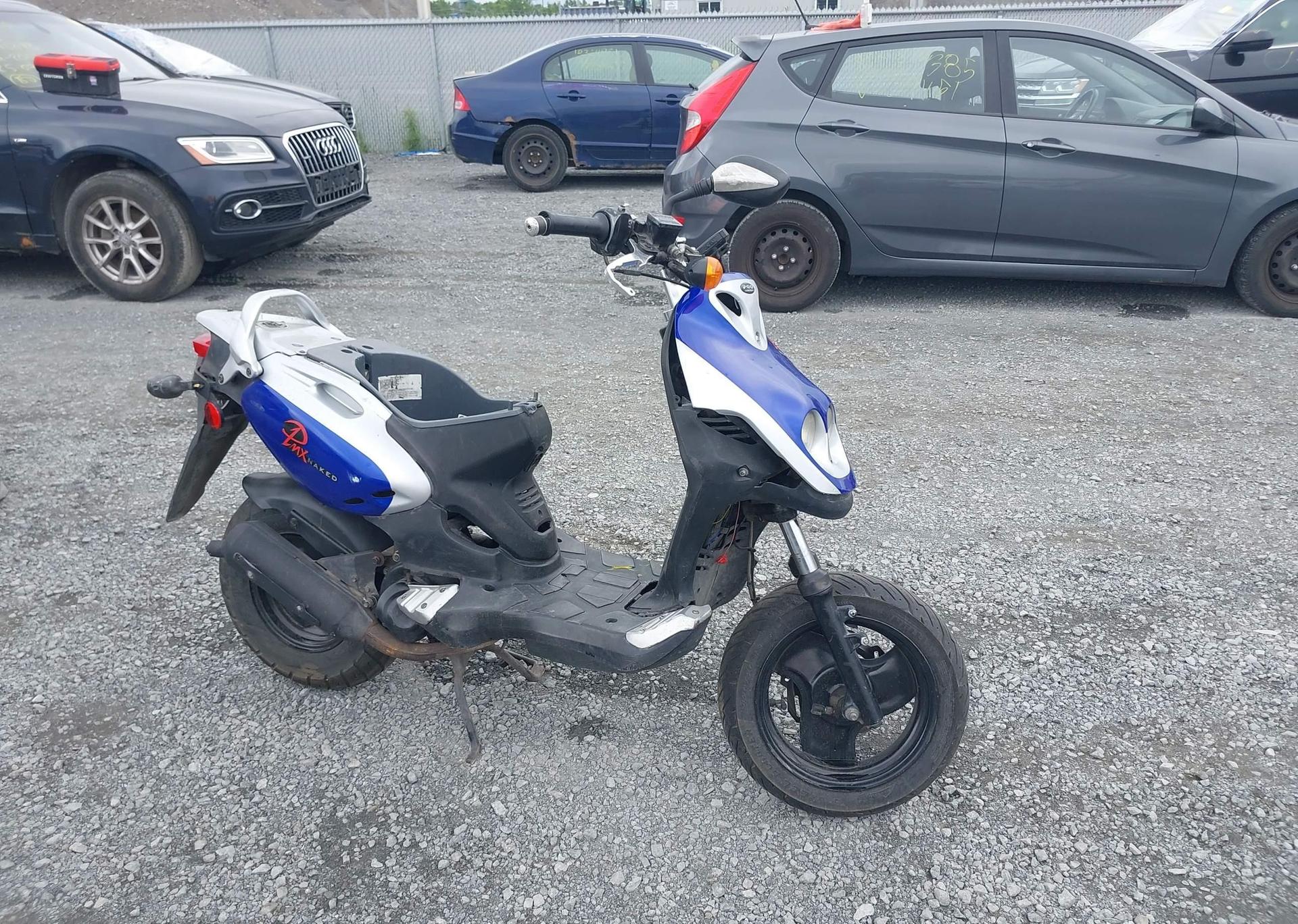 2010 GENUINE SCOOTER CO. ROUGHHOUSE 50