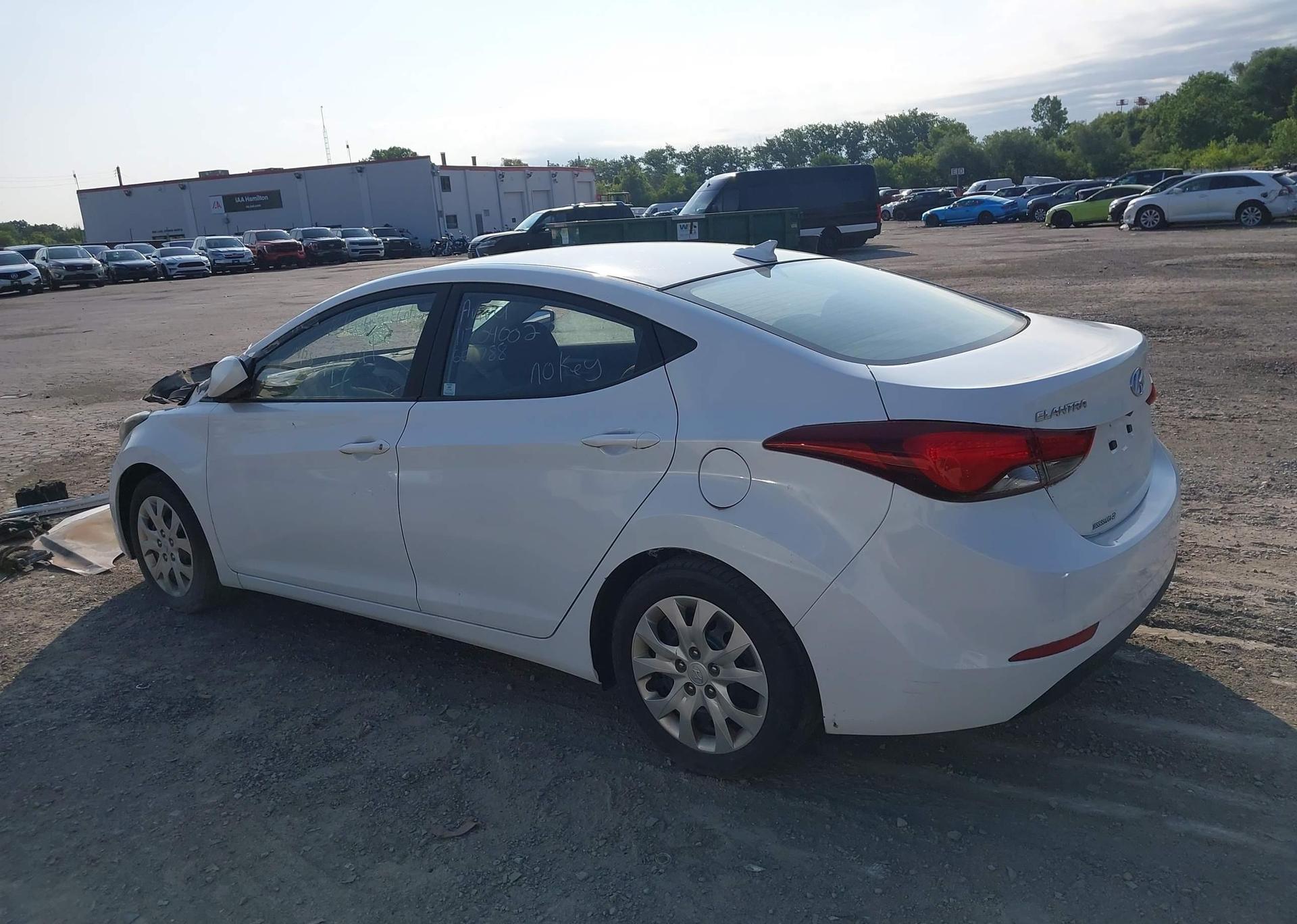 2016 HYUNDAI ELANTRA GL