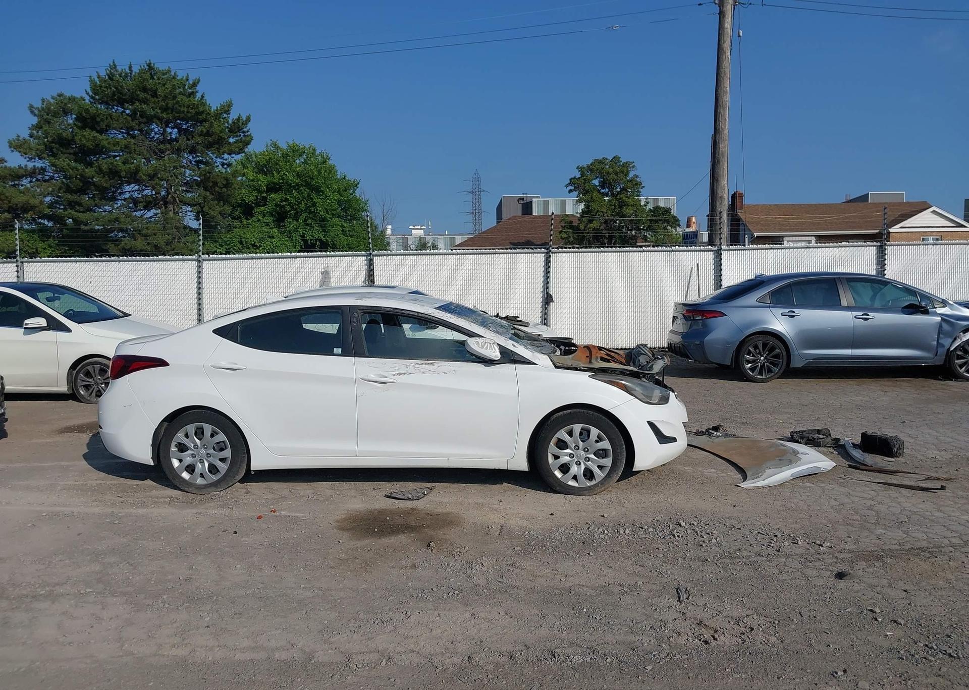 2016 HYUNDAI ELANTRA GL