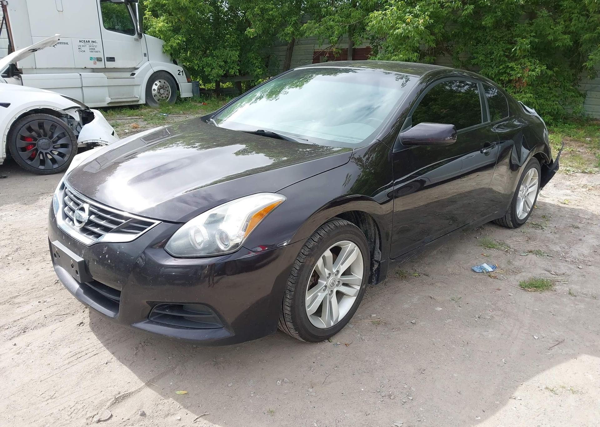 2011 NISSAN Altima S