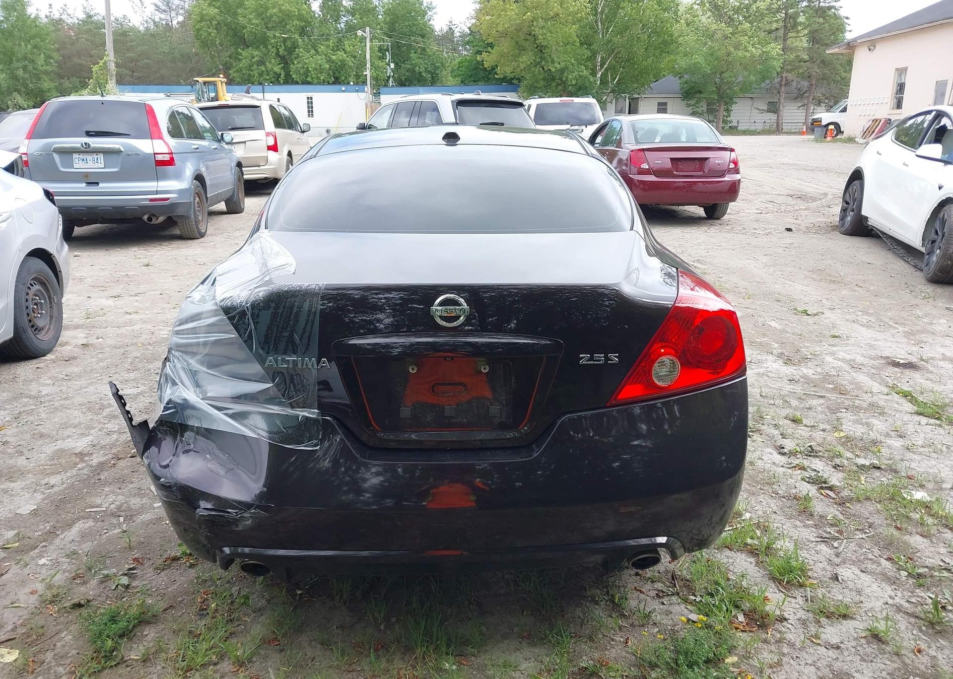 2011 NISSAN Altima S