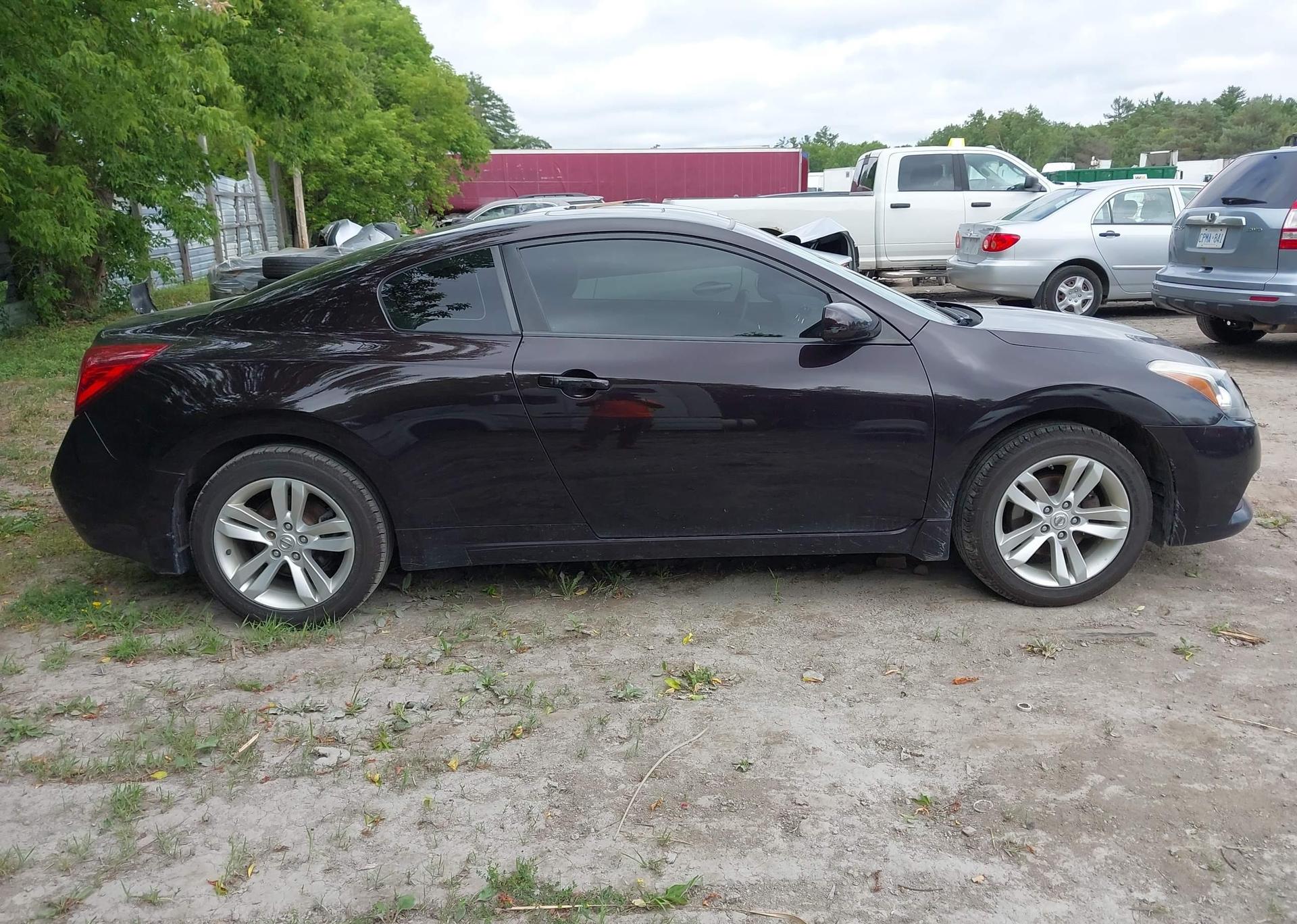2011 NISSAN Altima S
