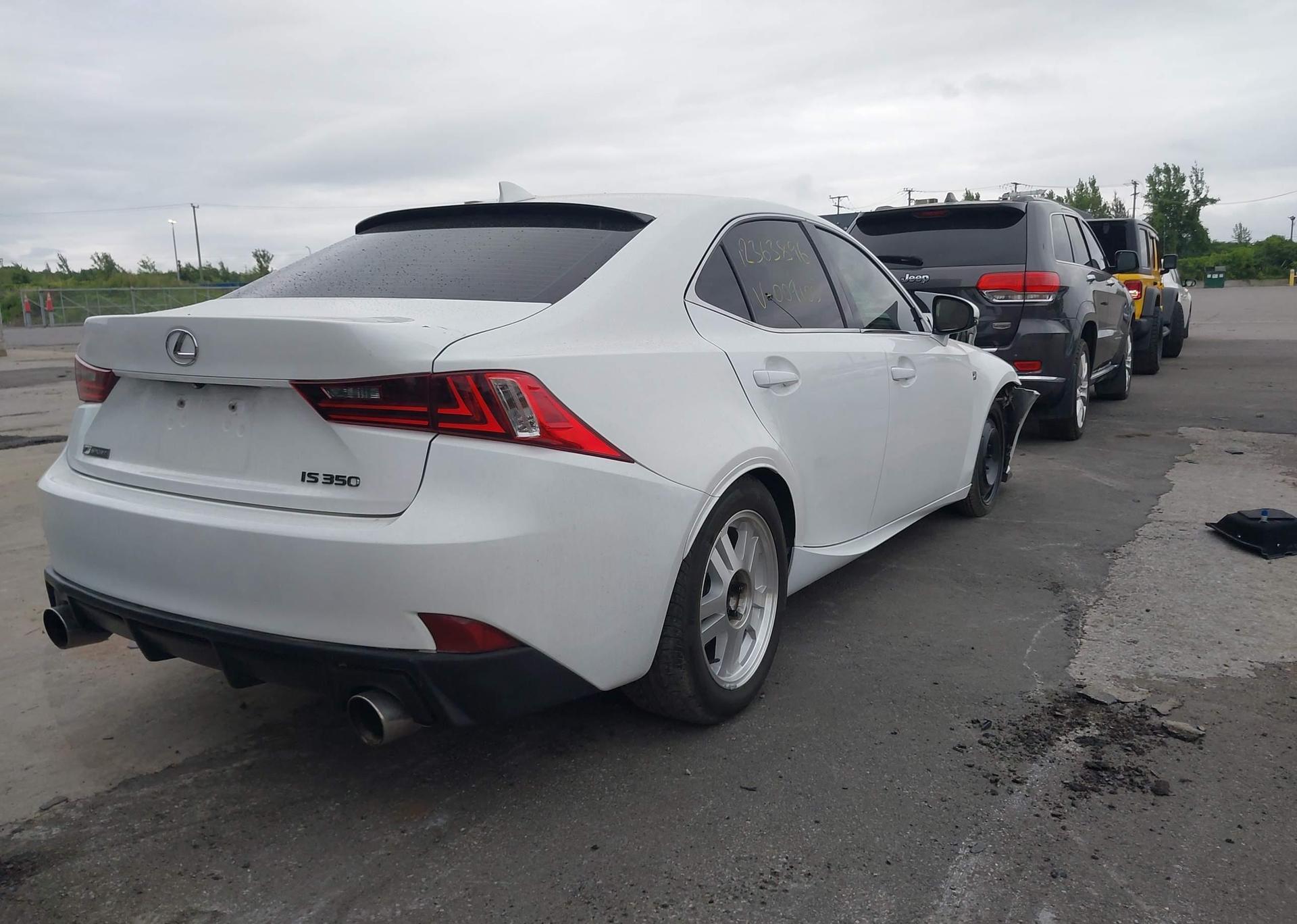 2015 LEXUS IS 350