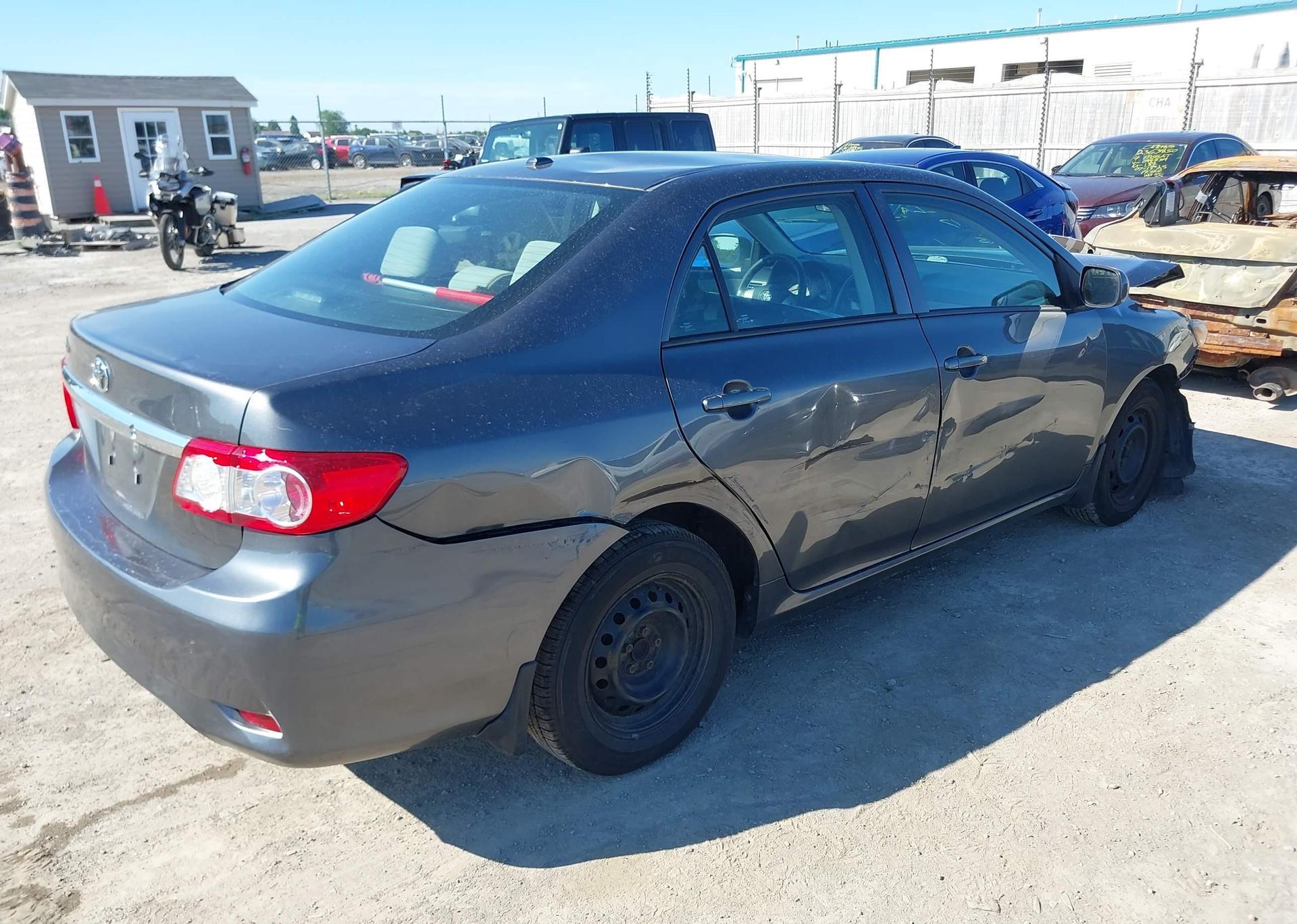 2013 TOYOTA COROLLA S