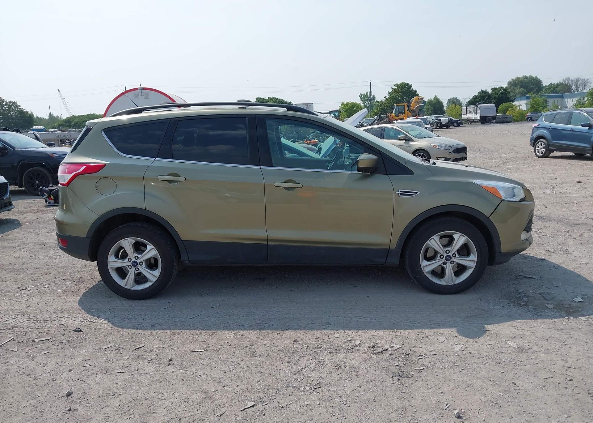 2013 FORD ESCAPE SE