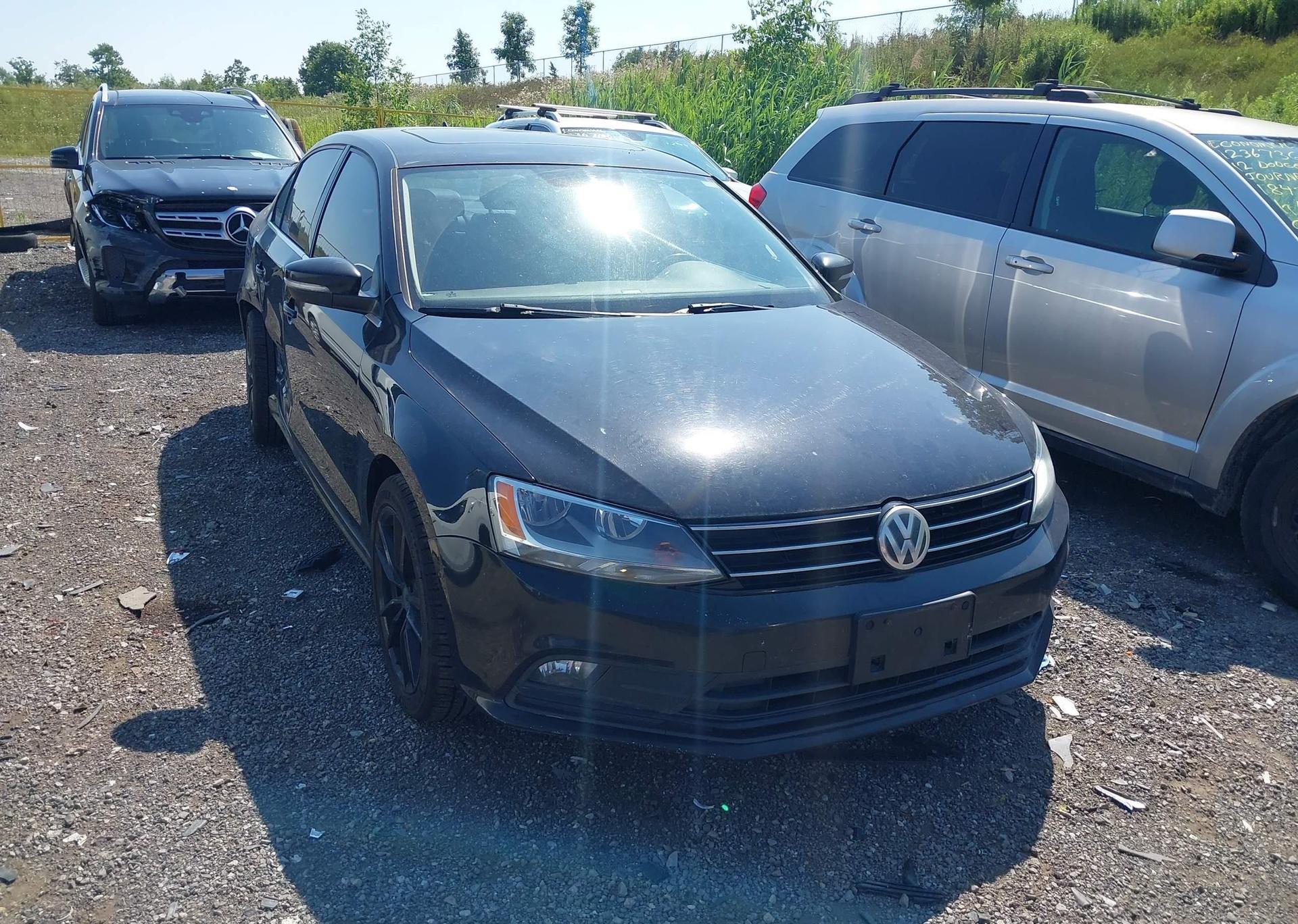 2015 VOLKSWAGEN JETTA SEL