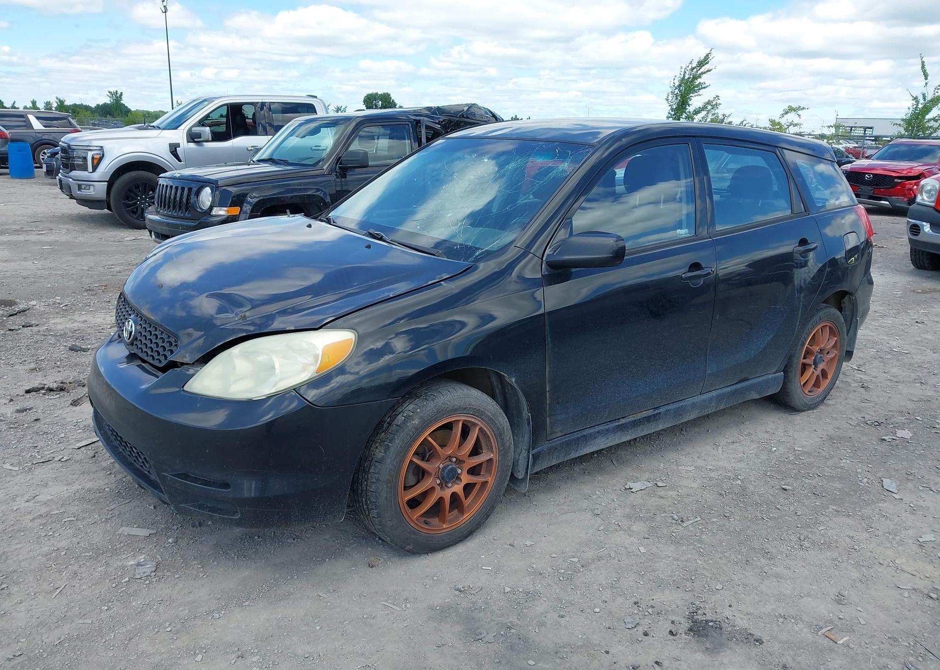 2004 TOYOTA Matrix XR