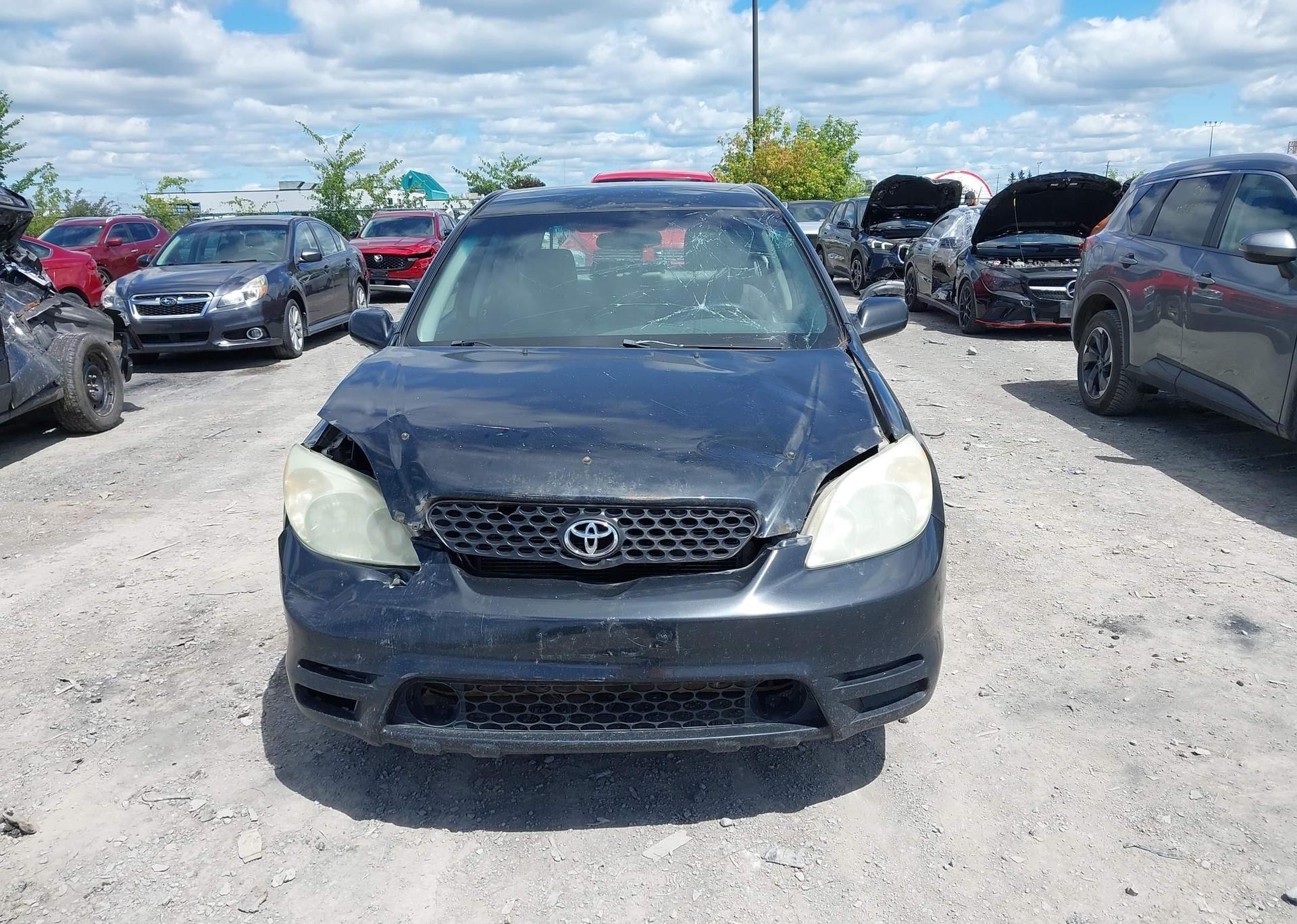 2004 TOYOTA Matrix XR