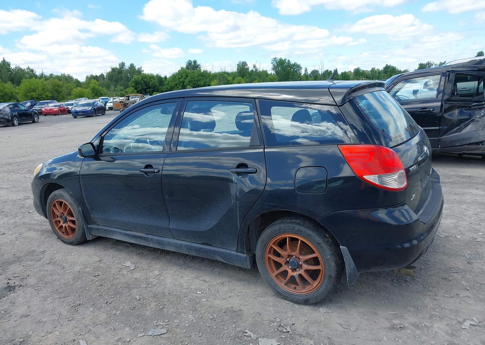 2004 TOYOTA Matrix XR