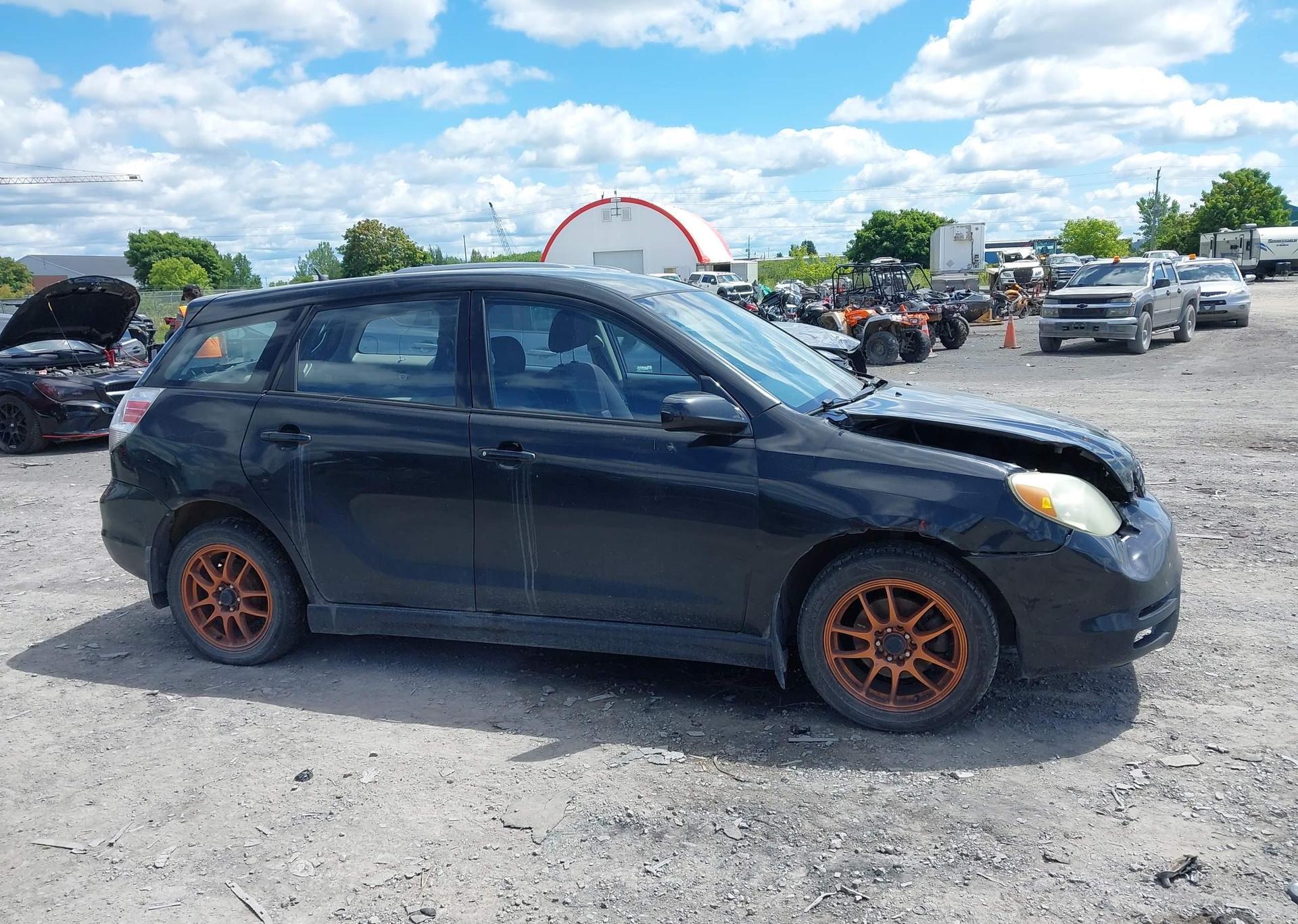2004 TOYOTA Matrix XR