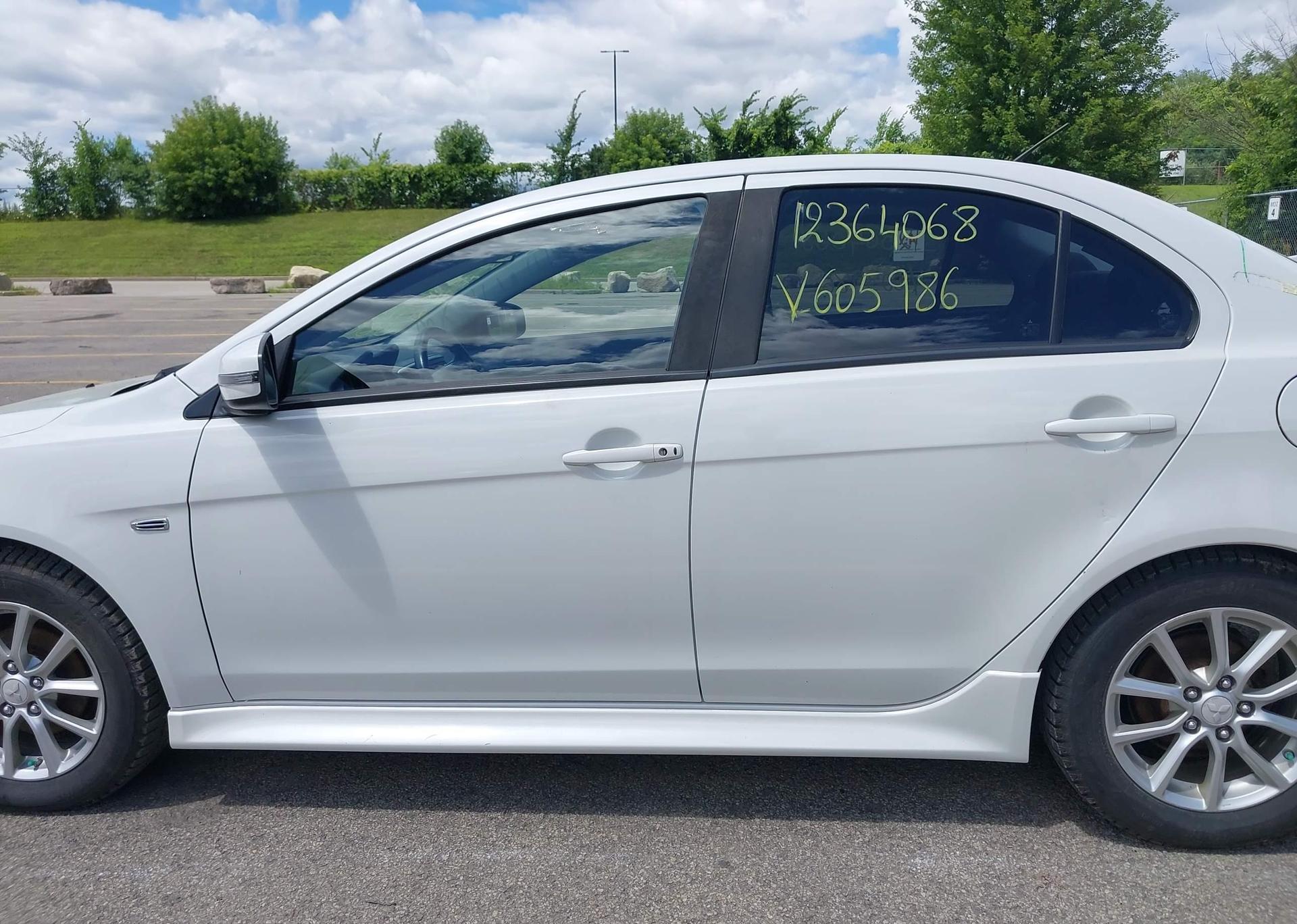 2017 MITSUBISHI LANCER