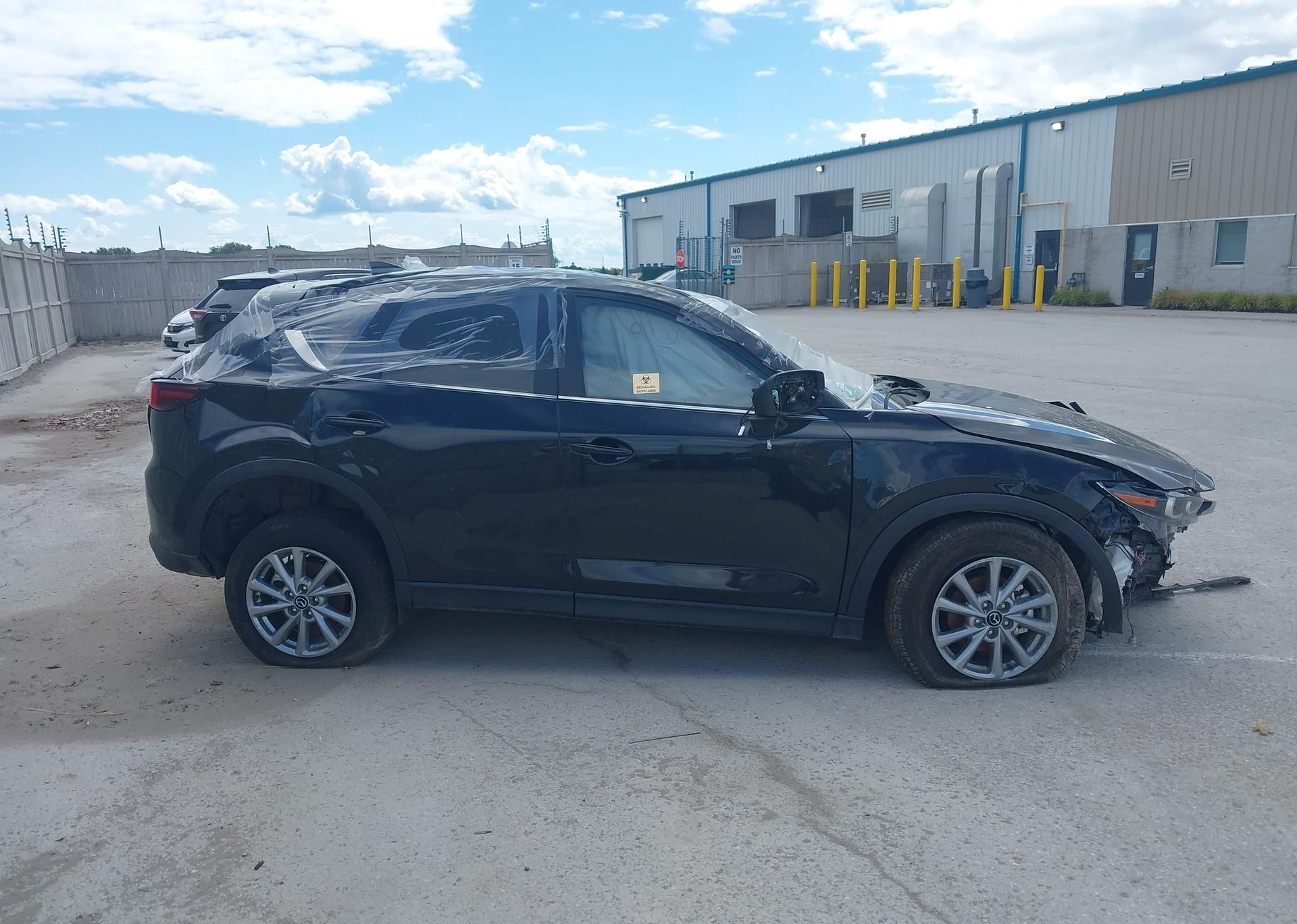 2024 MAZDA CX-5 GX W