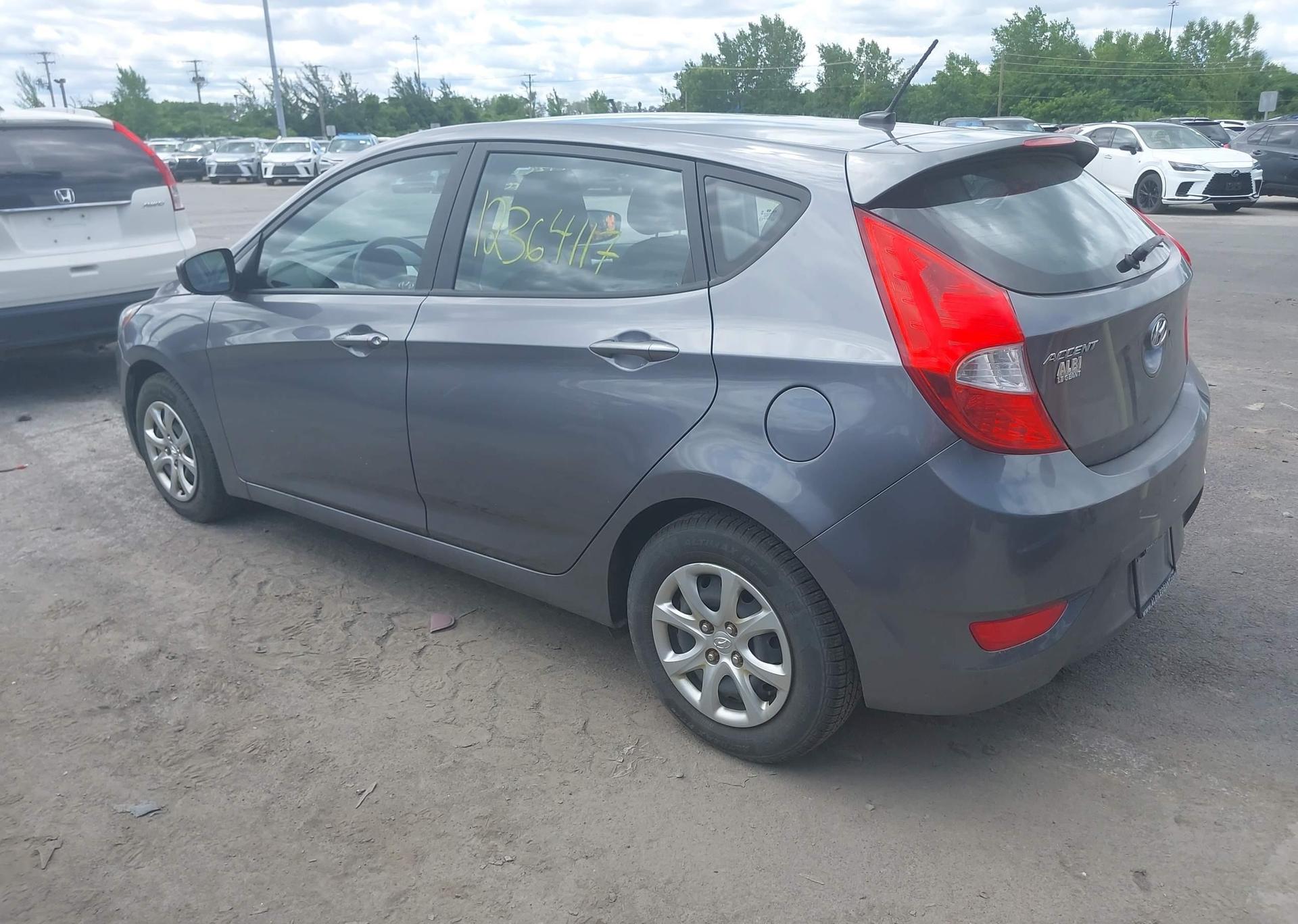 2014 HYUNDAI ACCENT GLS