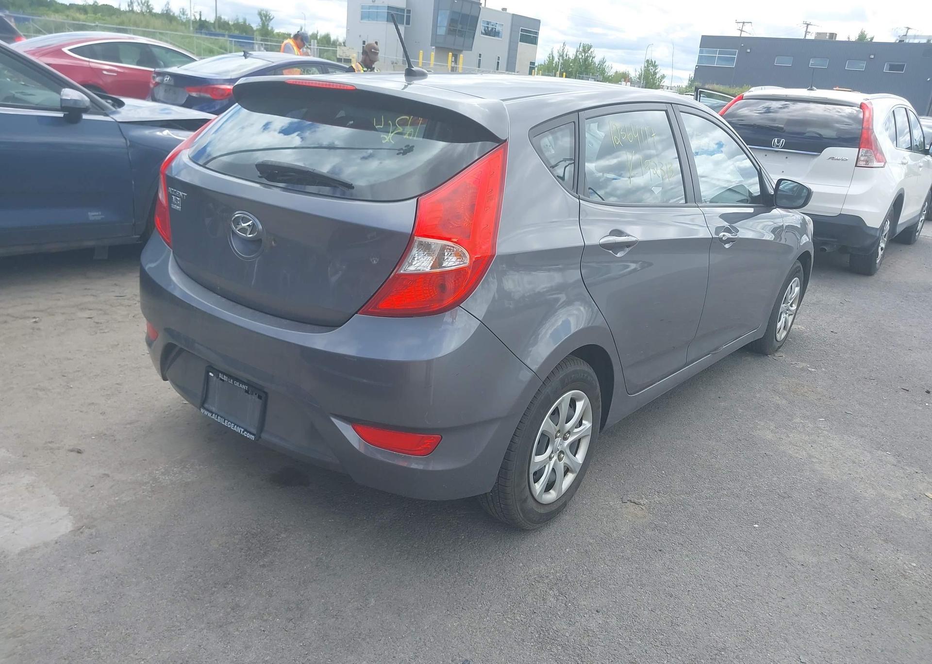 2014 HYUNDAI ACCENT GLS