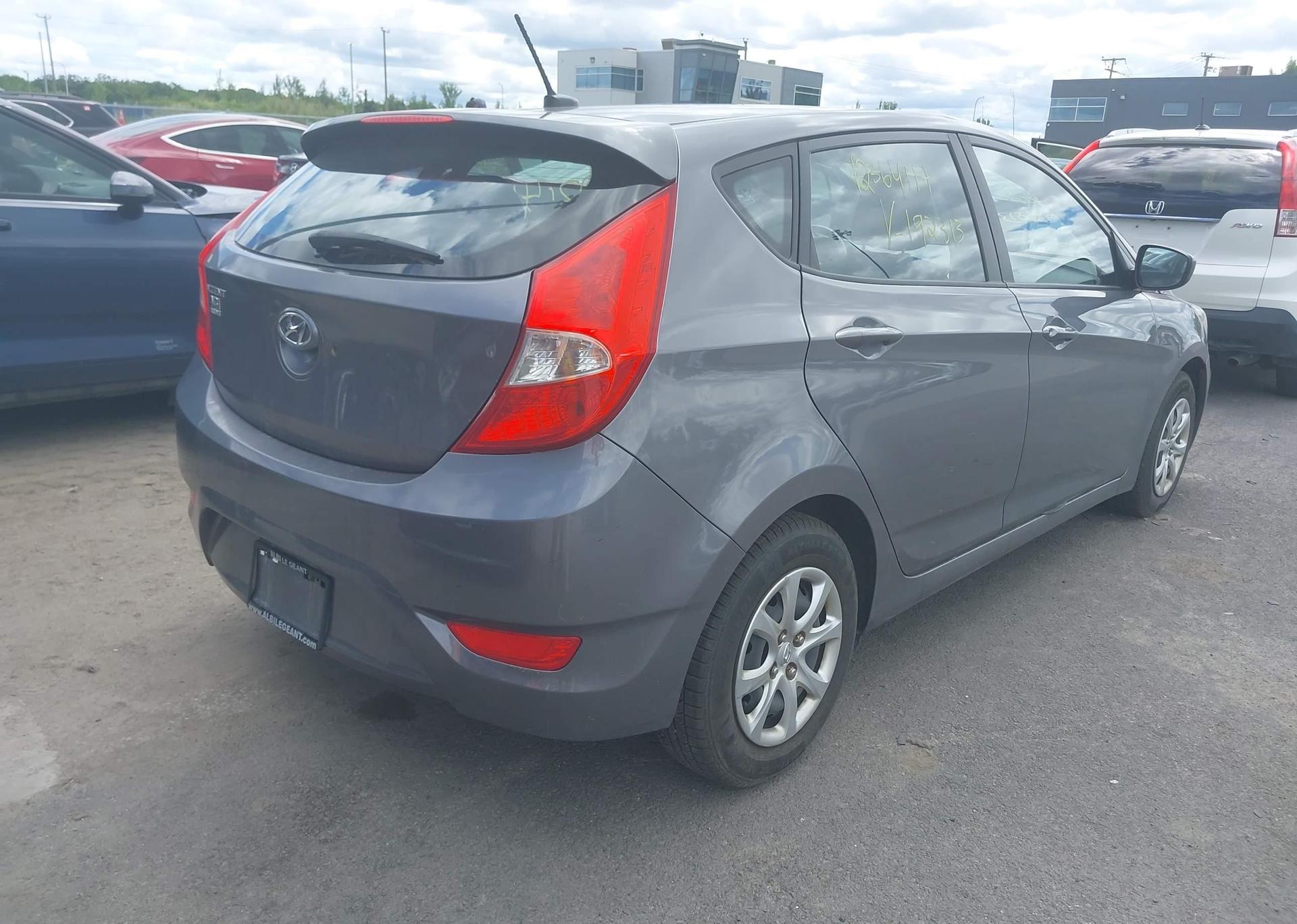 2014 HYUNDAI ACCENT GLS