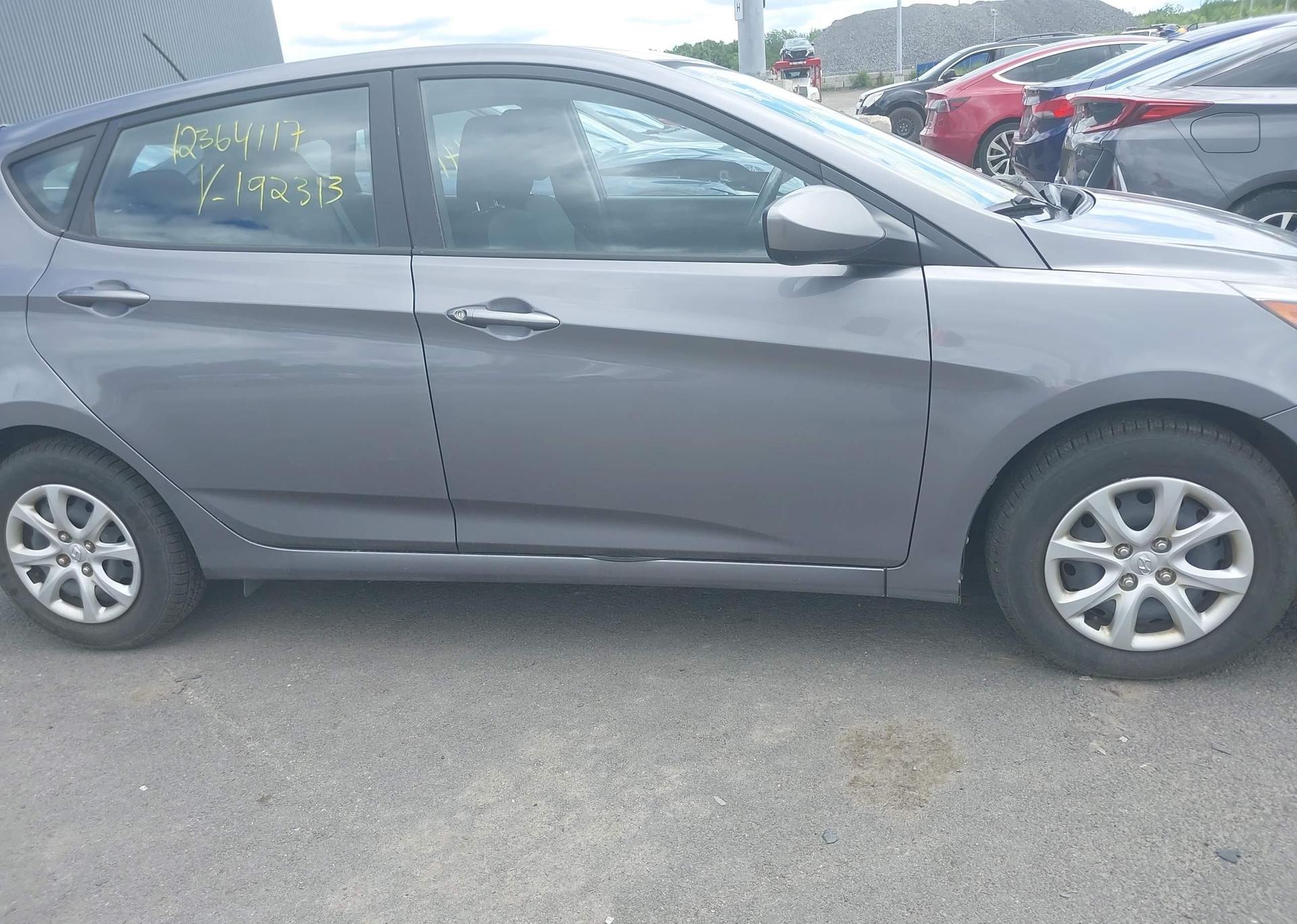 2014 HYUNDAI ACCENT GLS