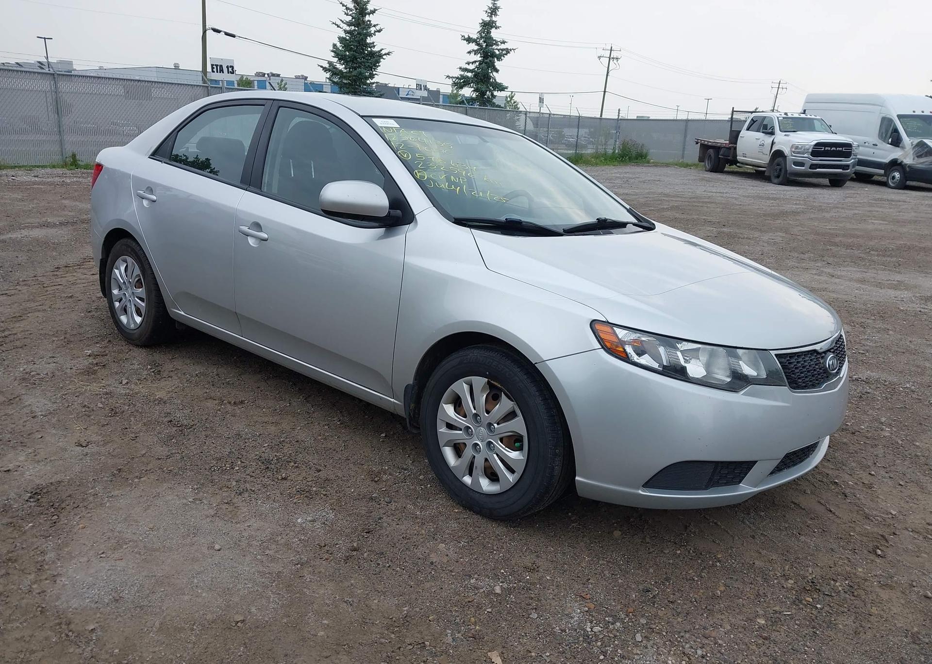 2012 KIA FORTE LX