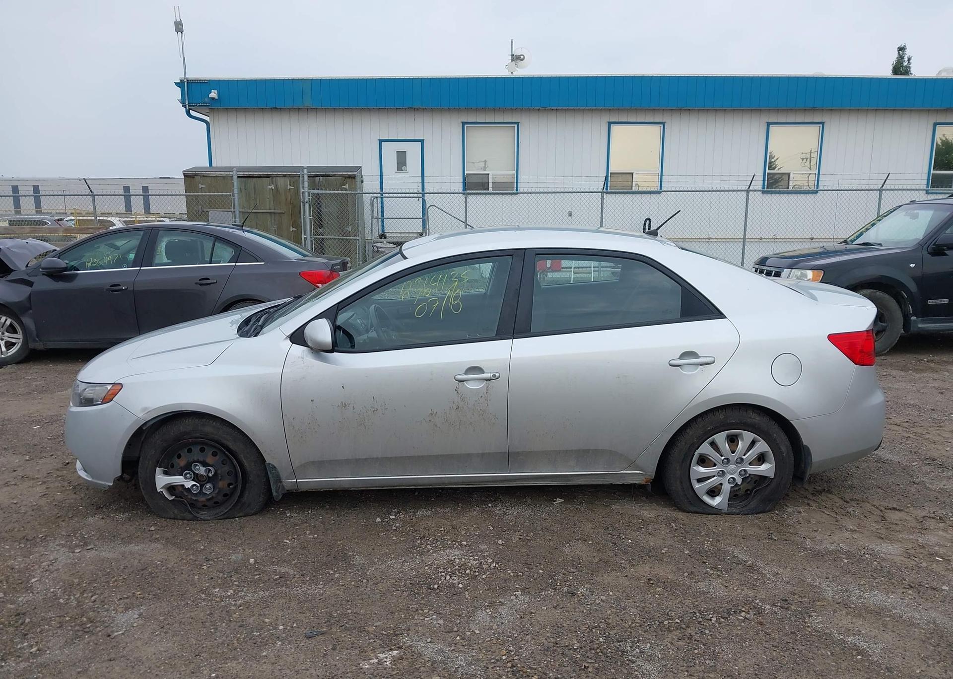 2012 KIA FORTE LX