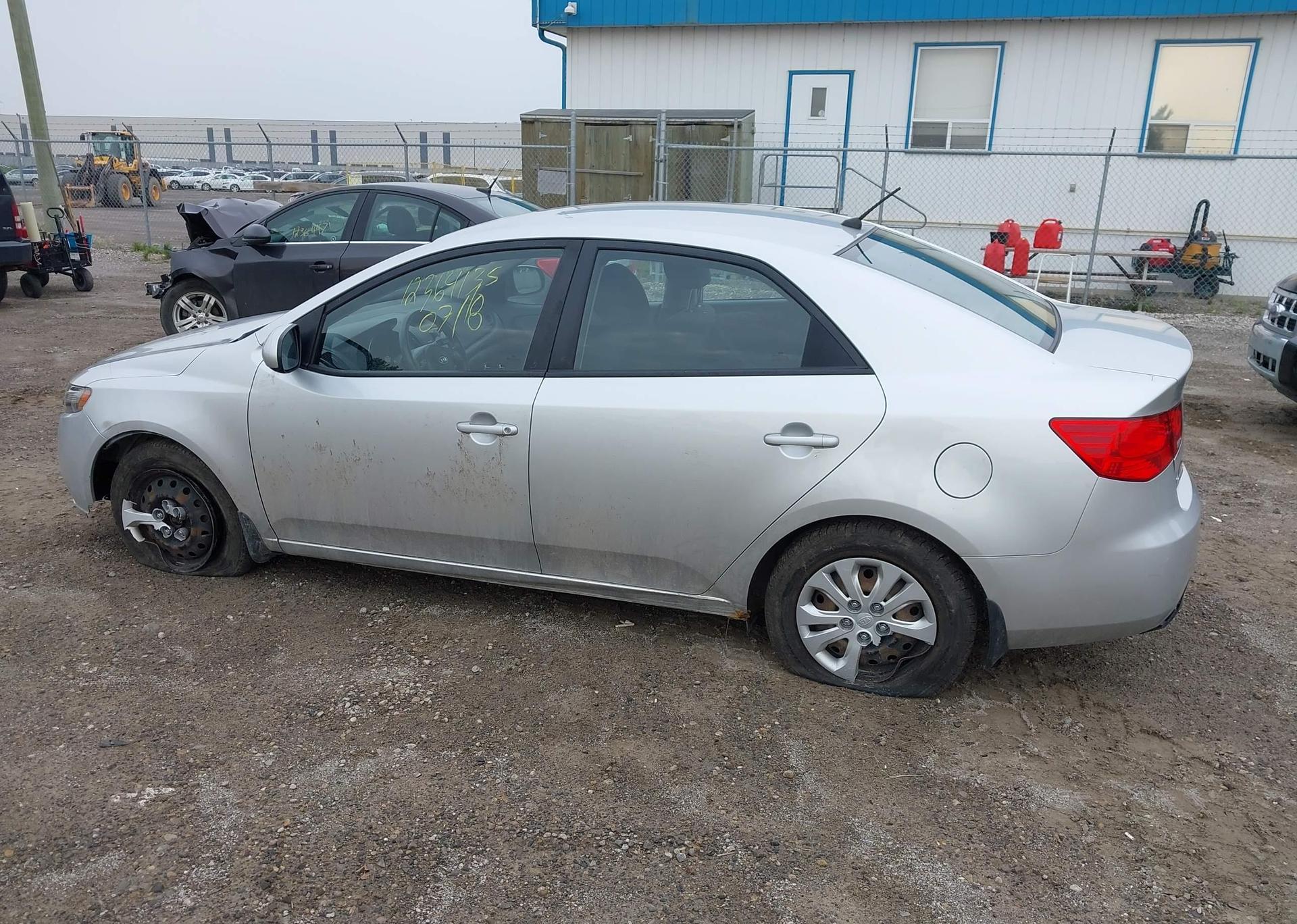 2012 KIA FORTE LX