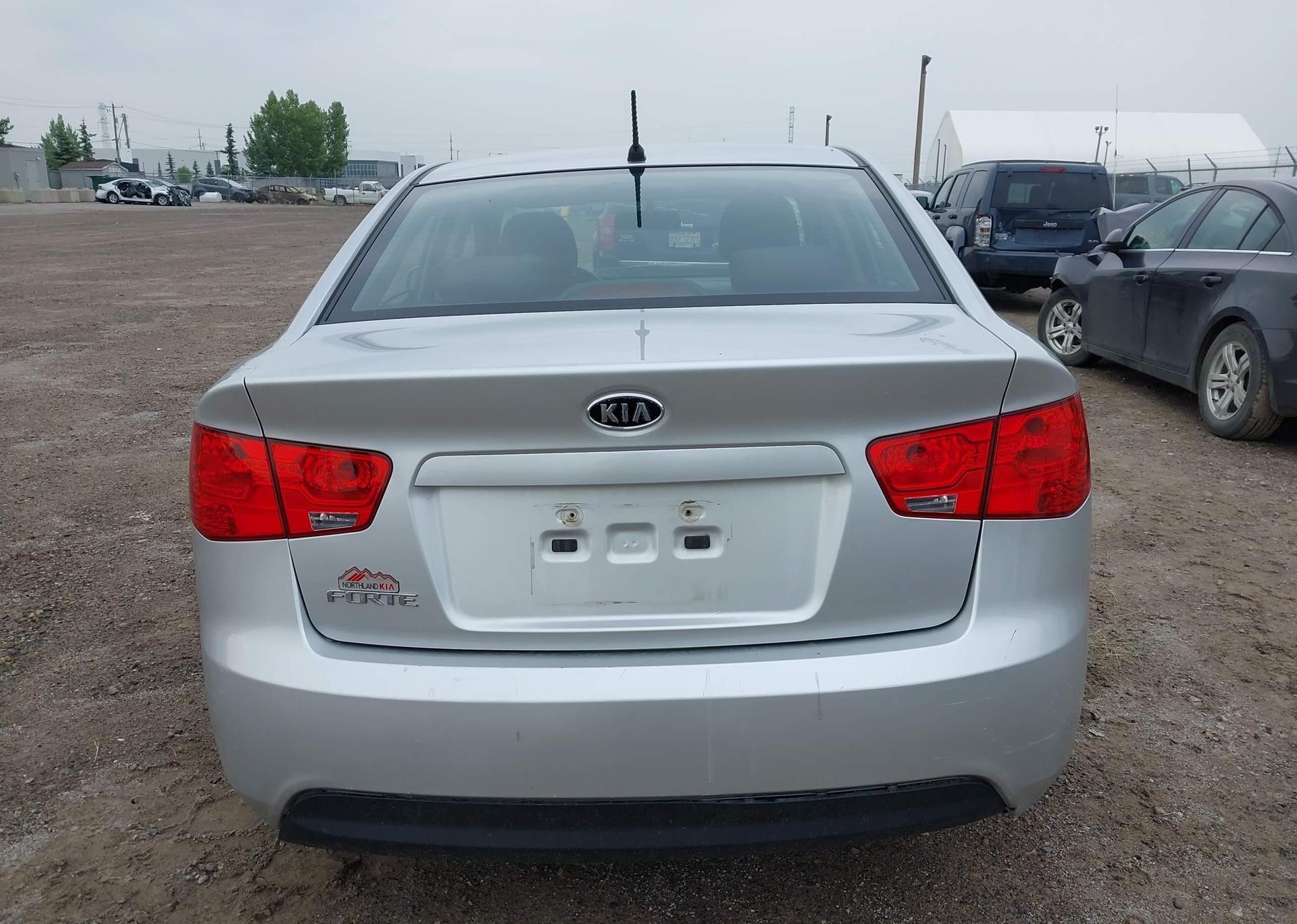 2012 KIA FORTE LX
