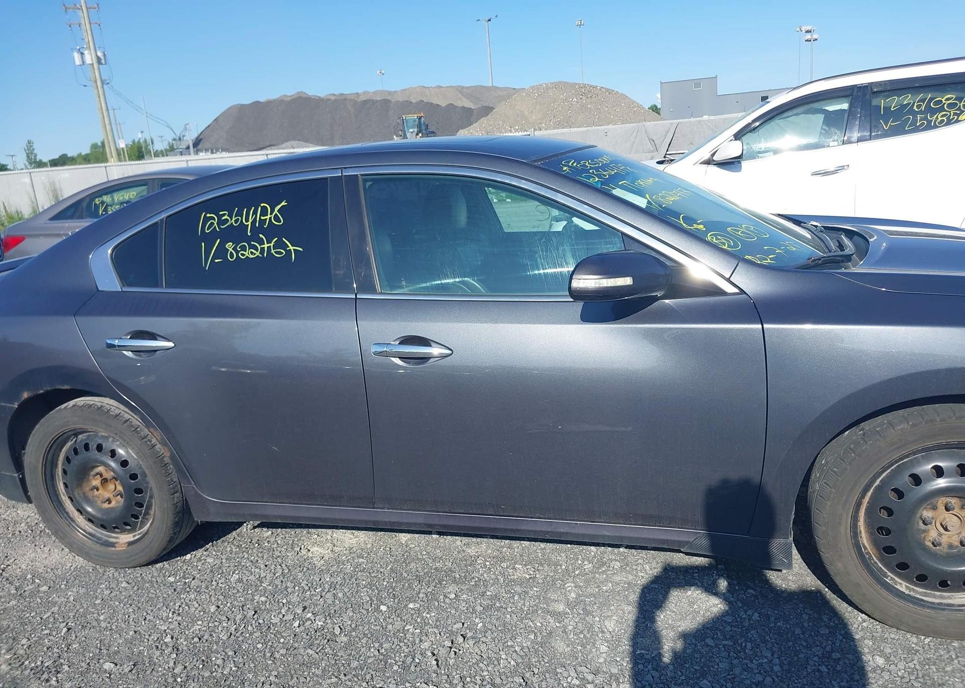 2011 NISSAN MAXIMA S