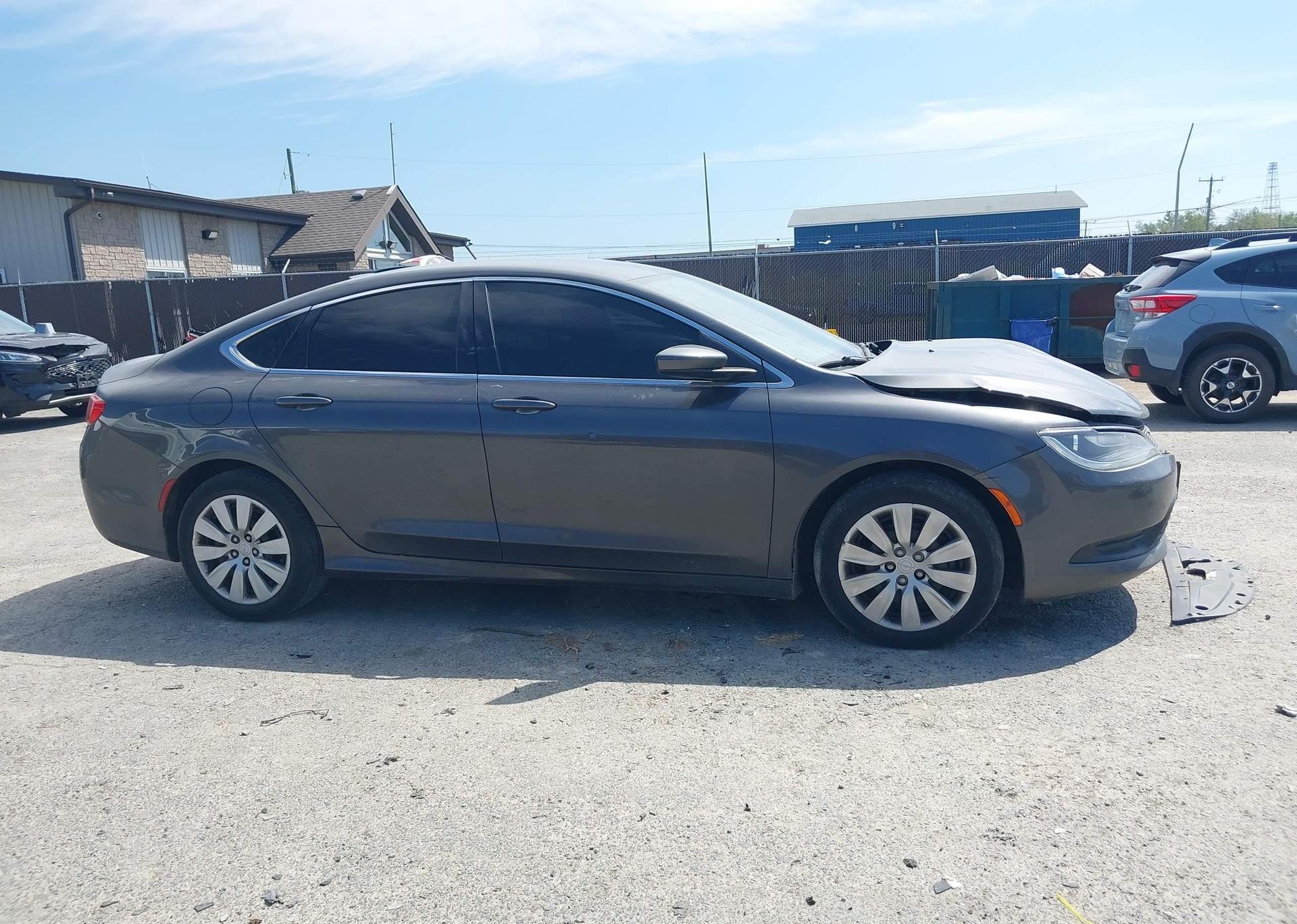2015 CHRYSLER 200 LX