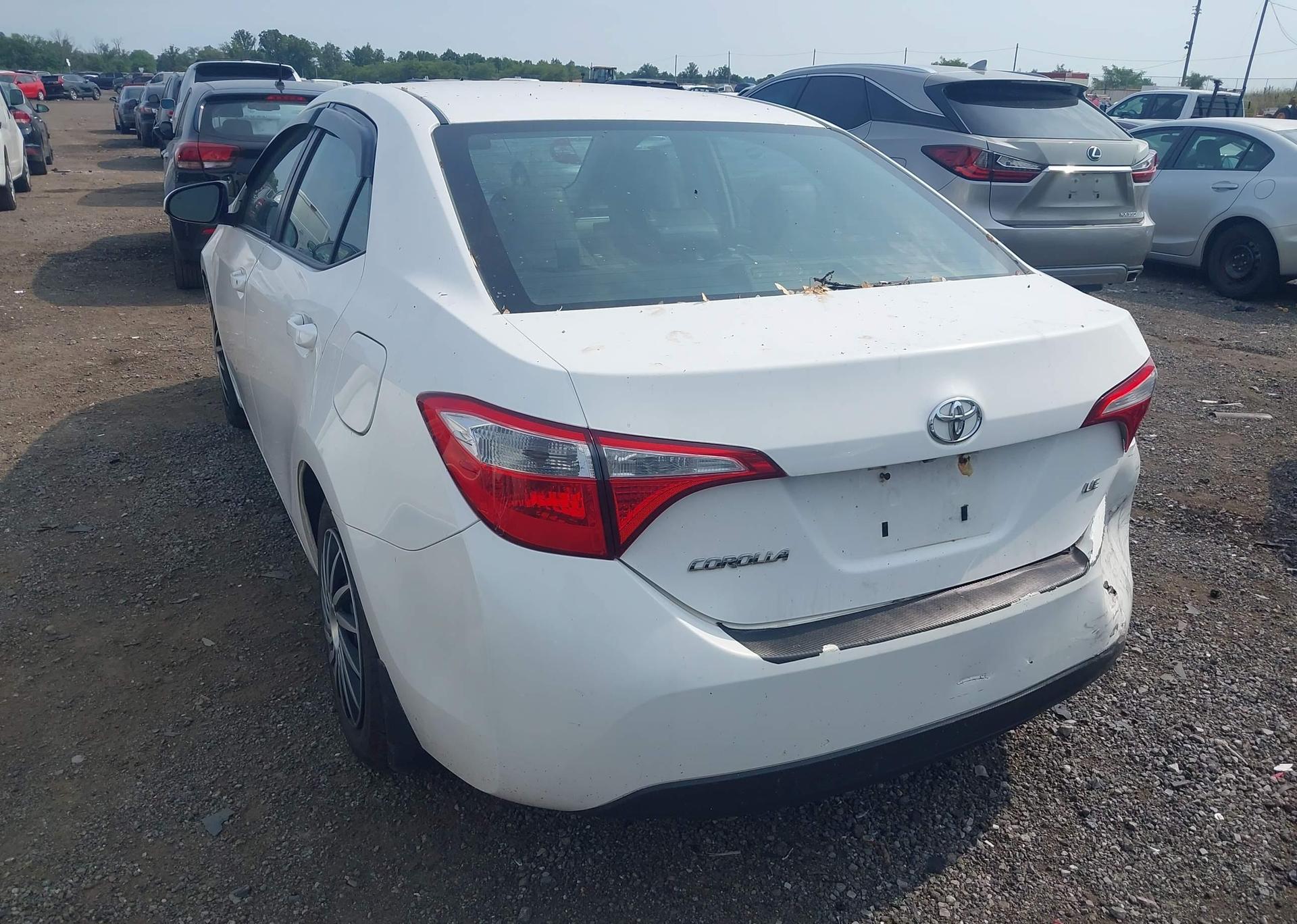 2015 TOYOTA COROLLA LE